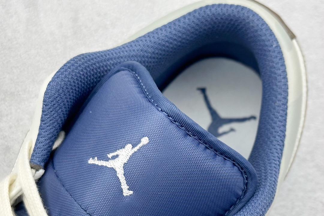 Jordan Nike Basic Shoes L-s