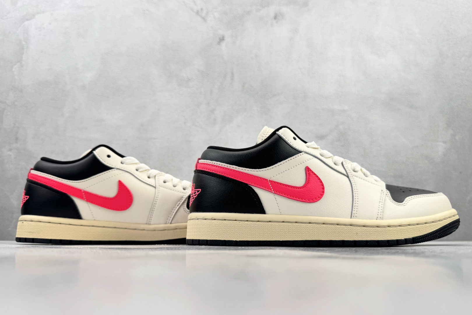 Jordan Nike Basic Shoes