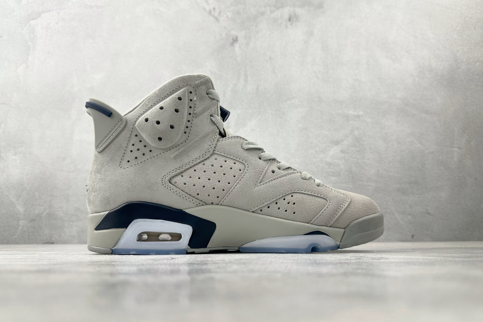 Jordan Nike Basic Shoes Gray