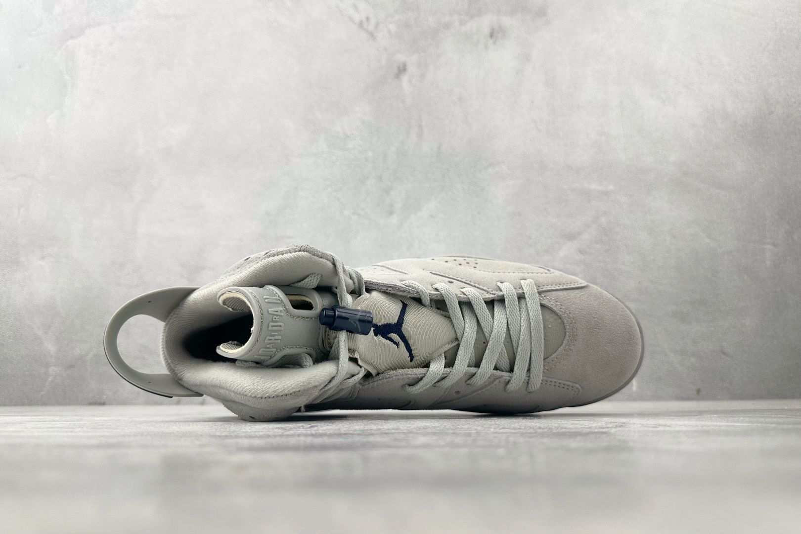 Jordan Nike Basic Shoes Gray