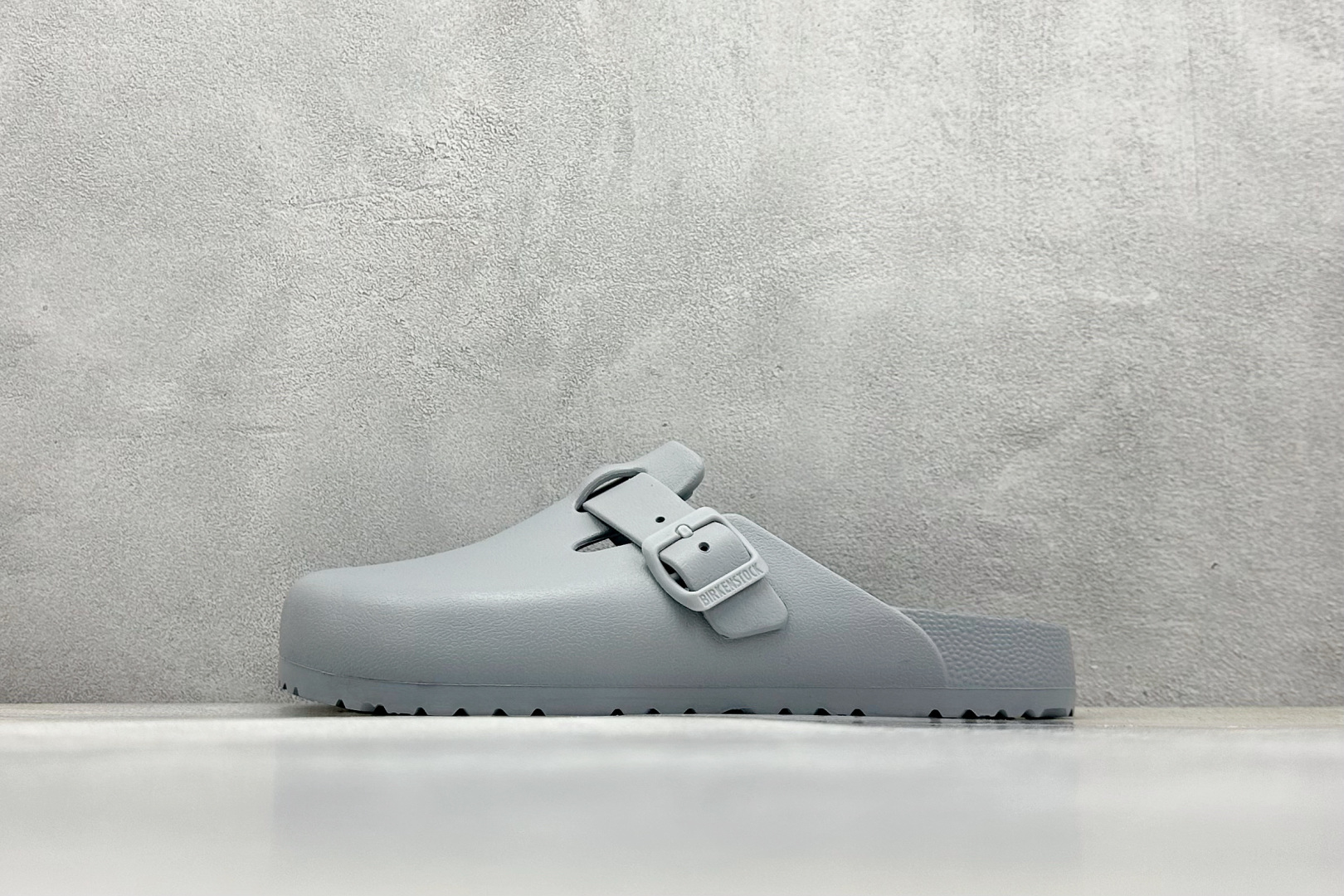 Calvin Klein Jordan Slippers Lightweight S