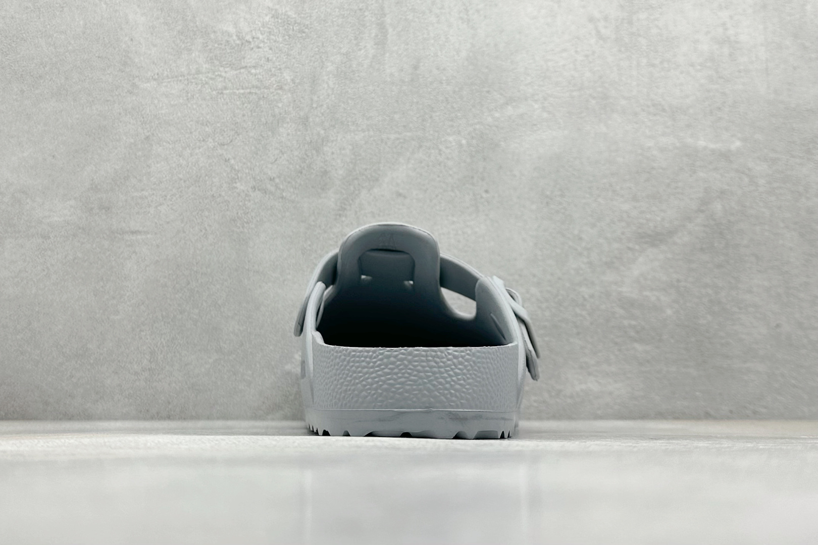 Calvin Klein Jordan Slippers Lightweight S