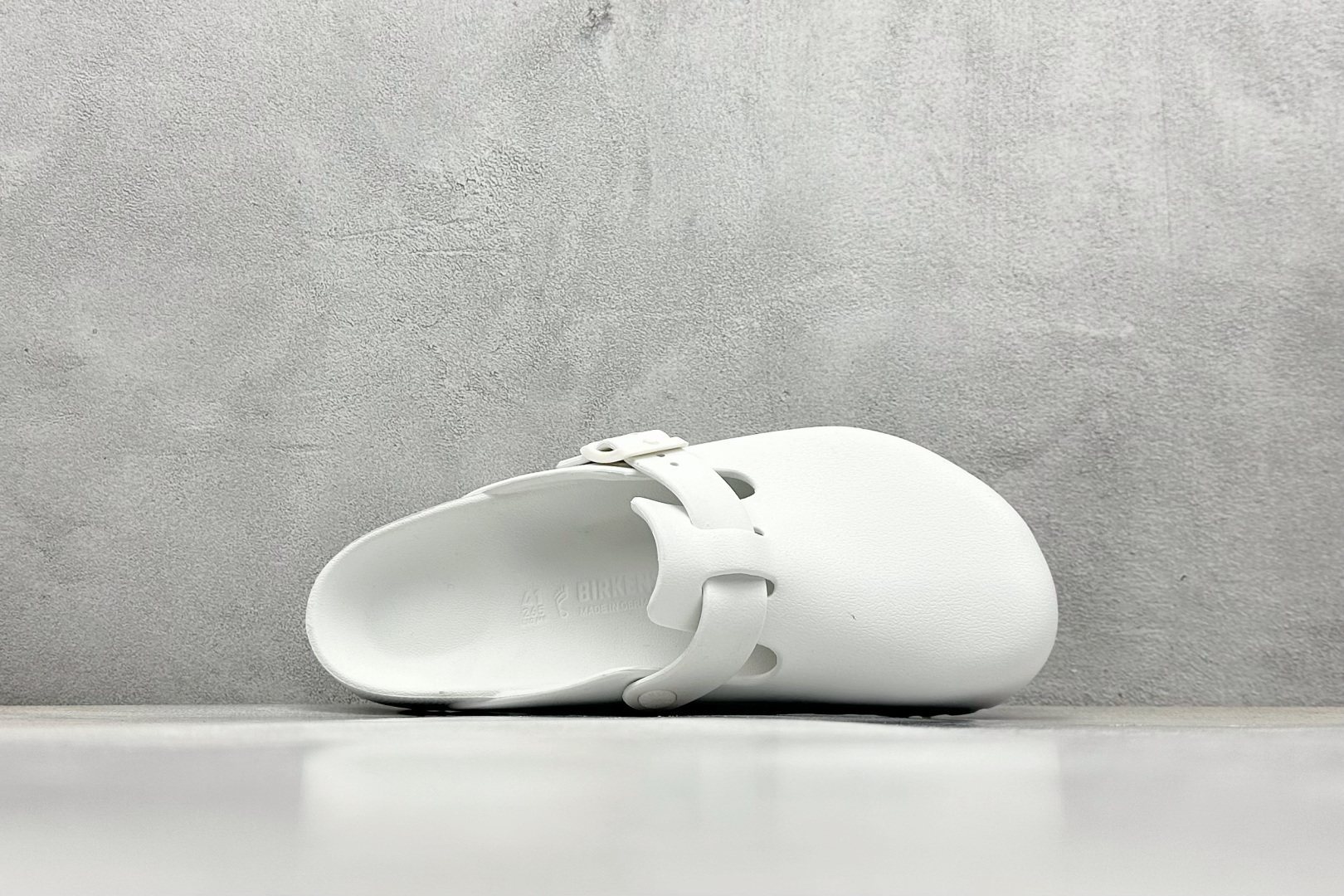 Calvin Klein Jordan Slippers Lightweight S