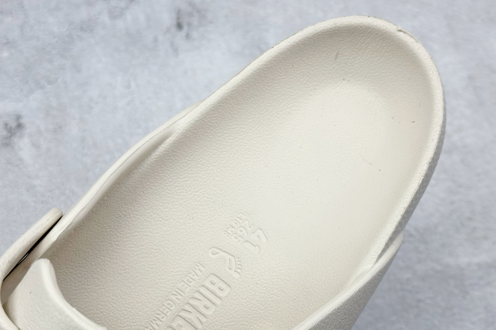 Calvin Klein Jordan Slippers Lightweight S