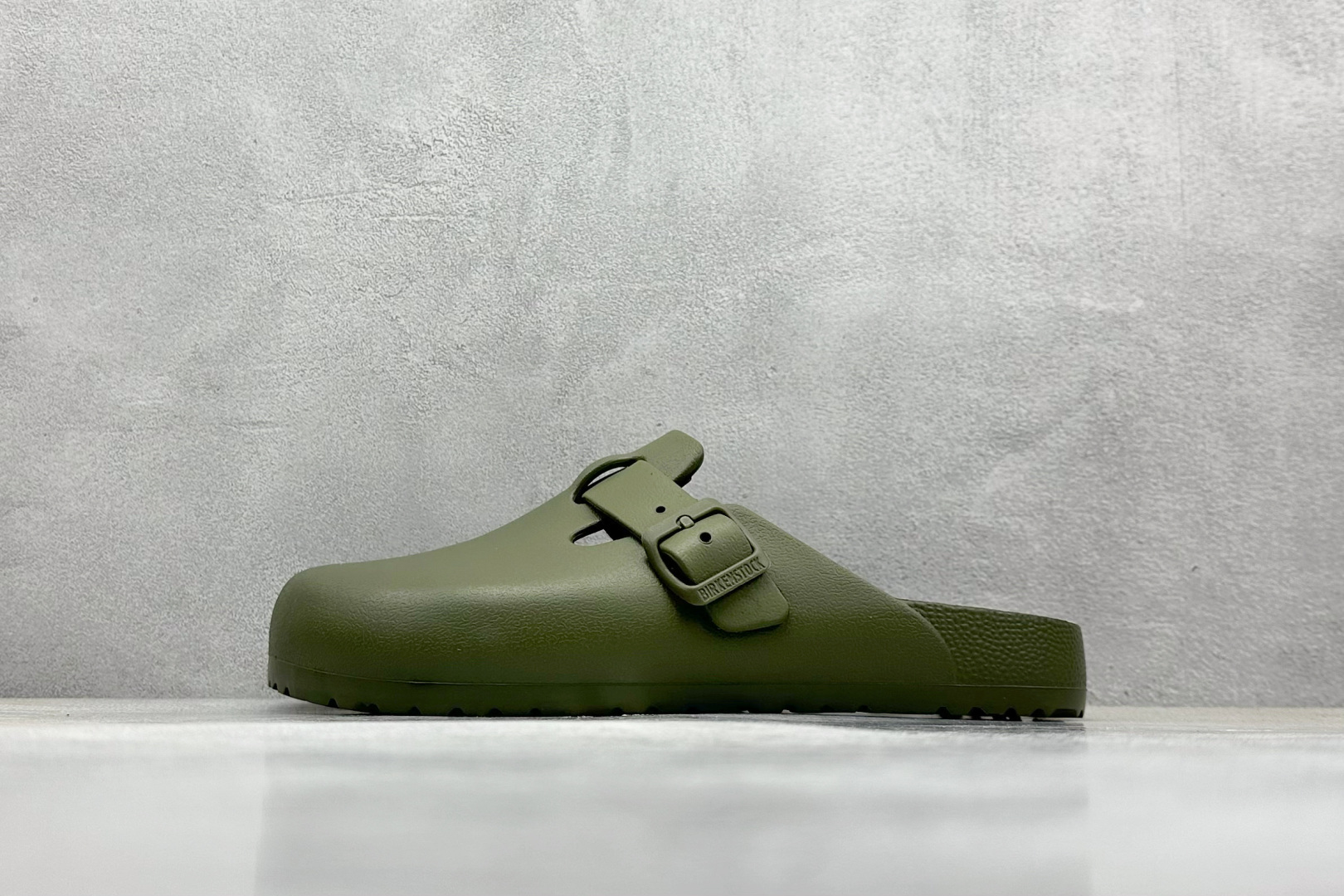 Calvin Klein Jordan Slippers Lightweight S