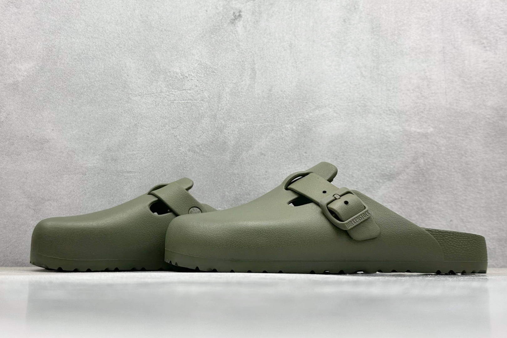 Calvin Klein Jordan Slippers Lightweight S