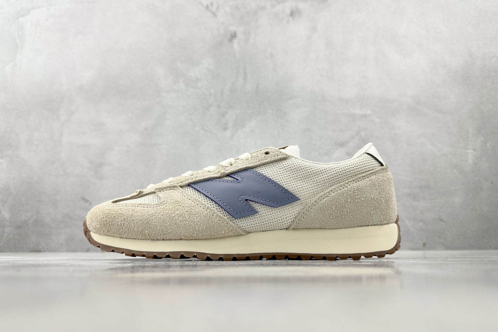 New Balance Basic Shoes L