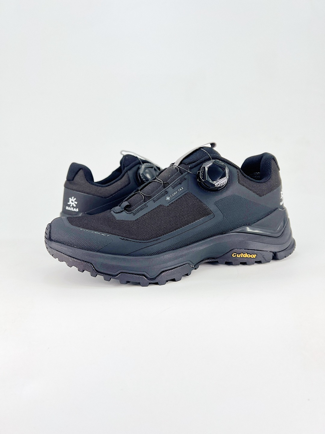 Basic Shoes Breathable L-s