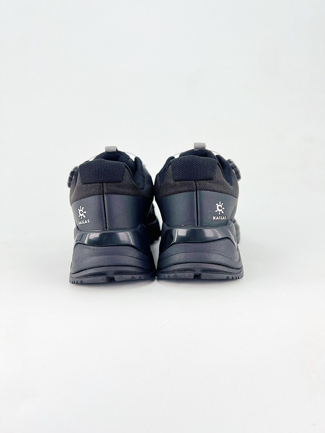 Basic Shoes Breathable L-s