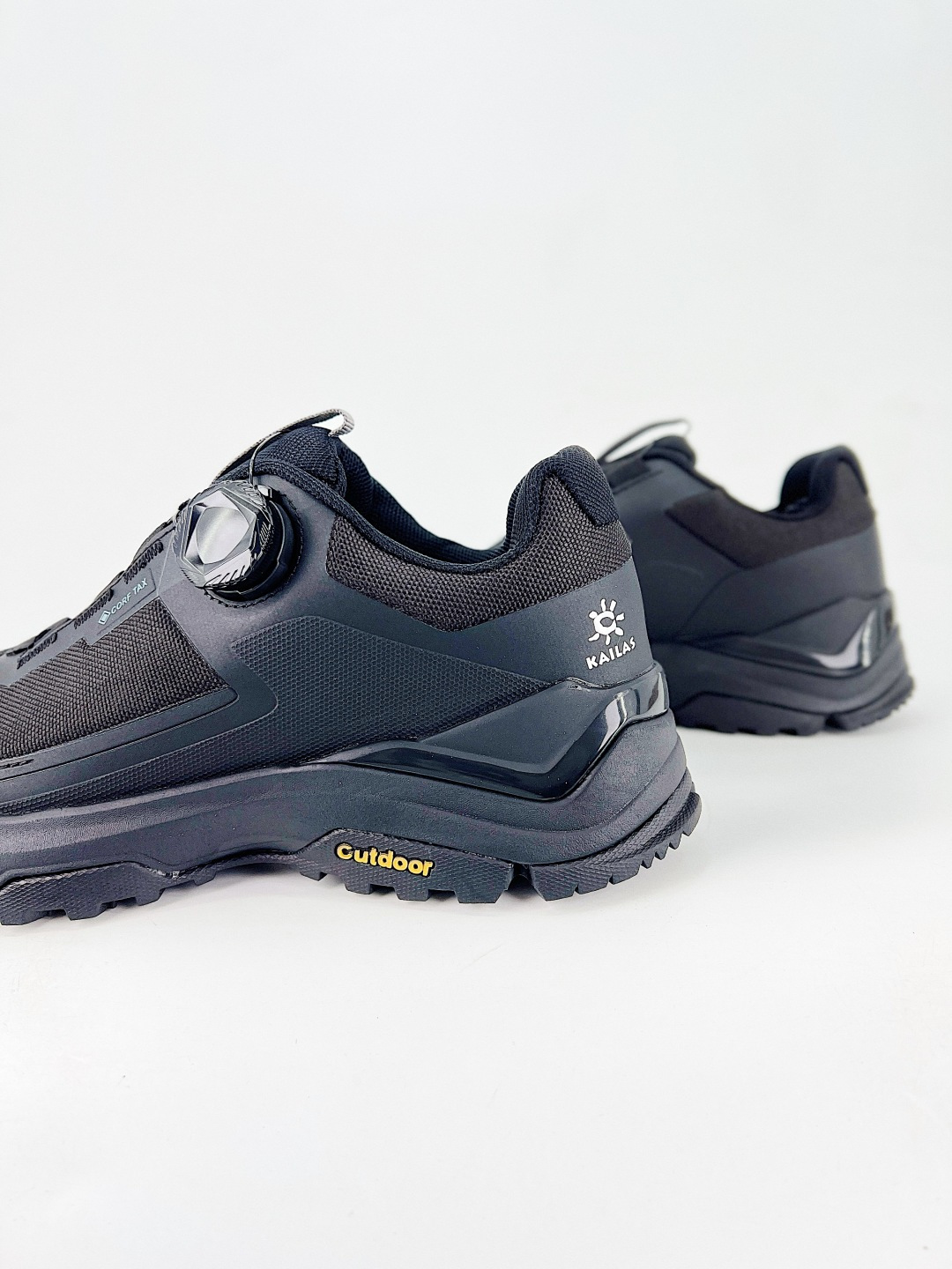 Basic Shoes Breathable L-s