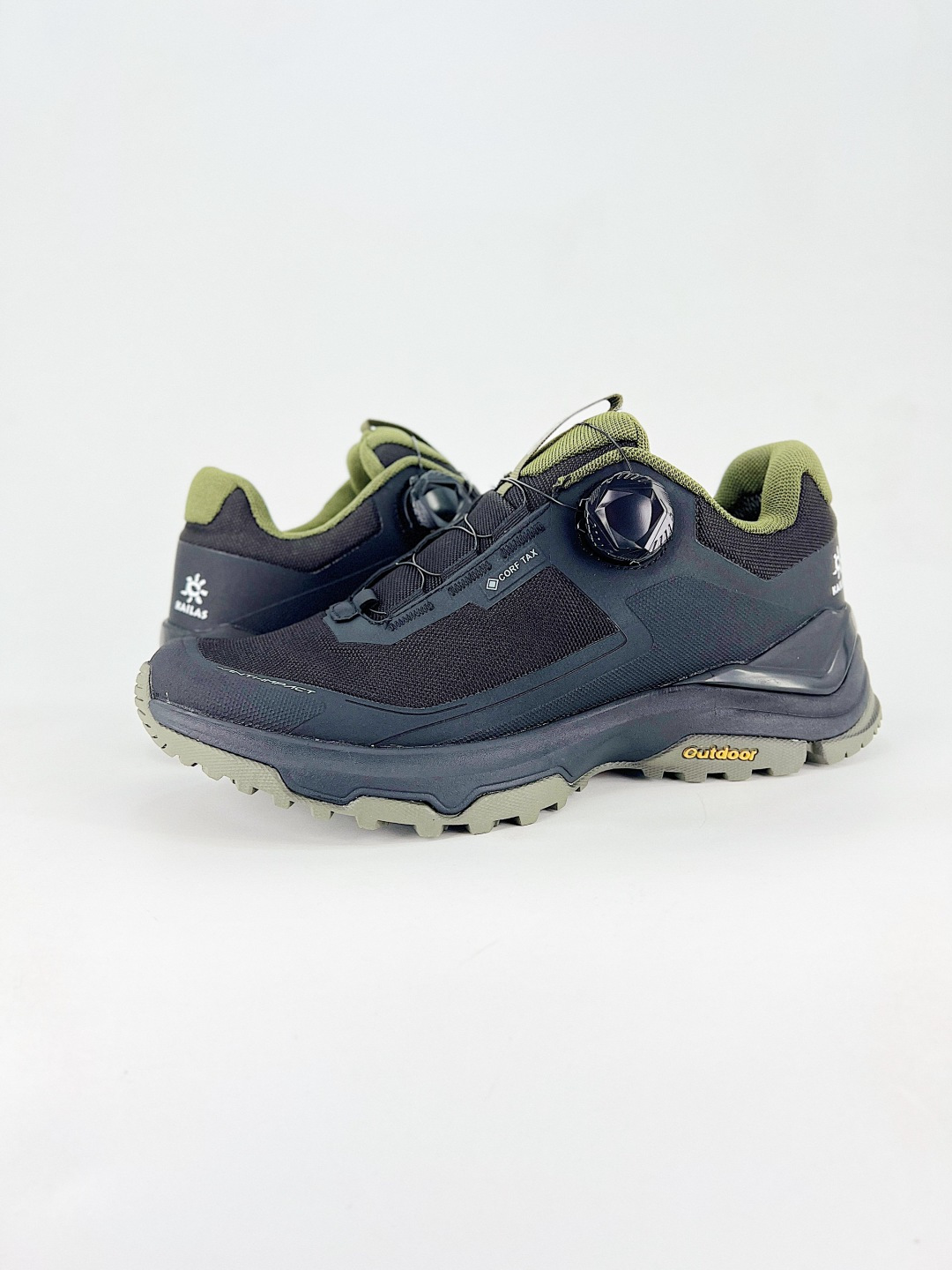 Basic Shoes Breathable L-s