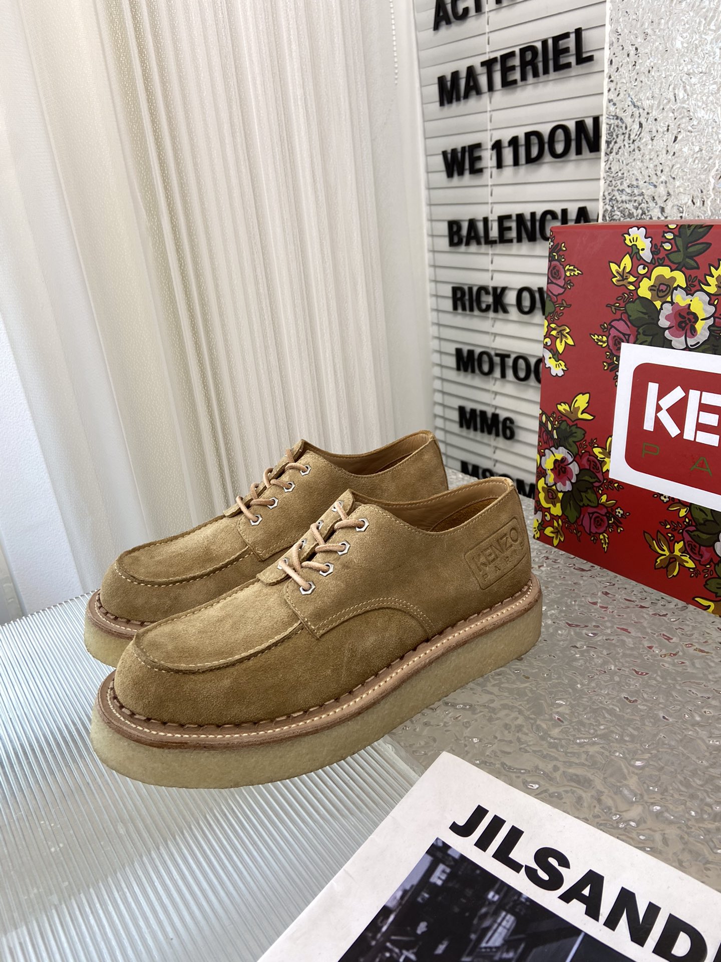 Couple Basic Shoes L-s