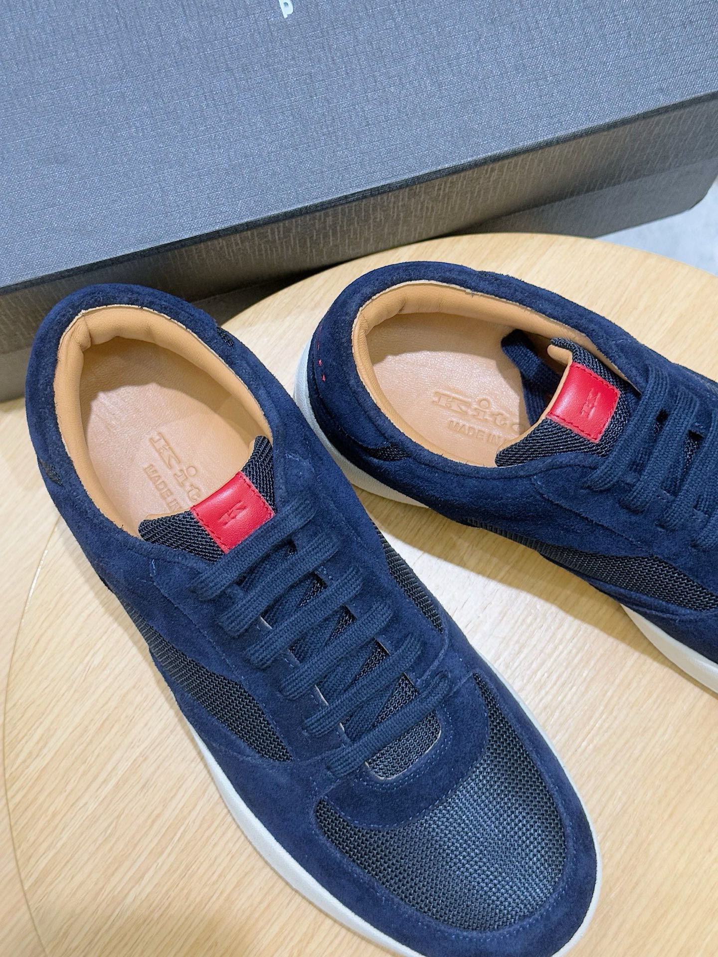 Male Sneakers Red Breathable S