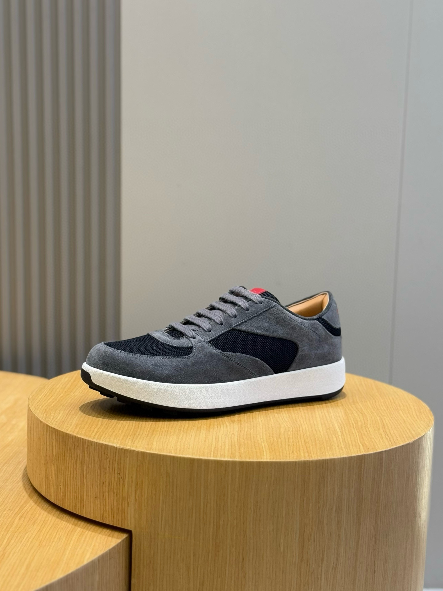 Male Sneakers Red Breathable S