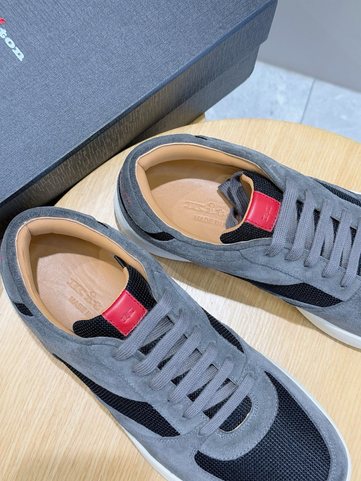 Male Sneakers Red Breathable S