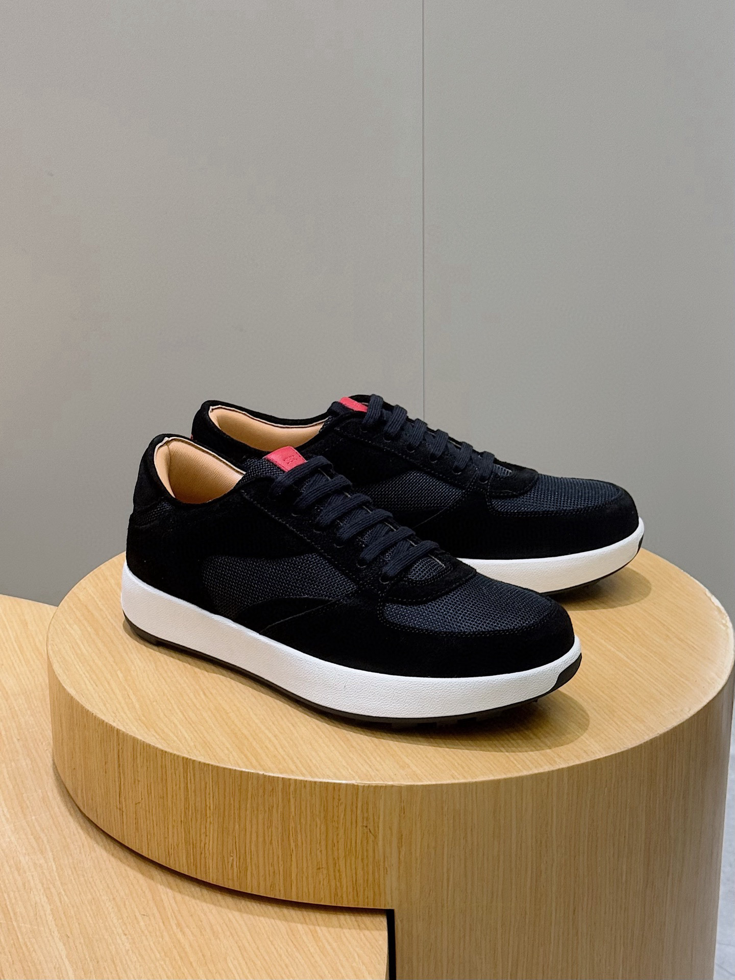 Male Sneakers Red Breathable S