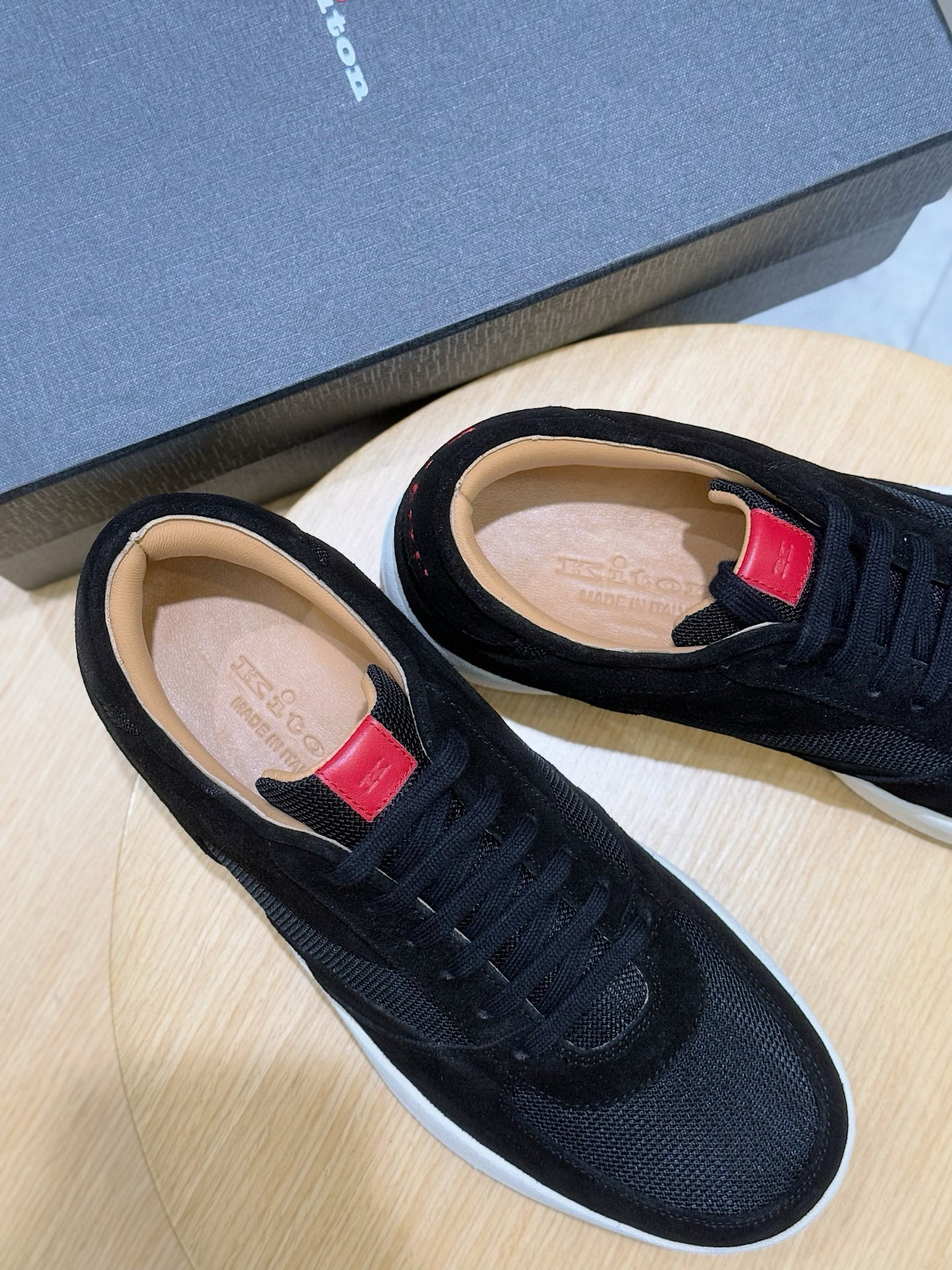 Male Sneakers Red Breathable S