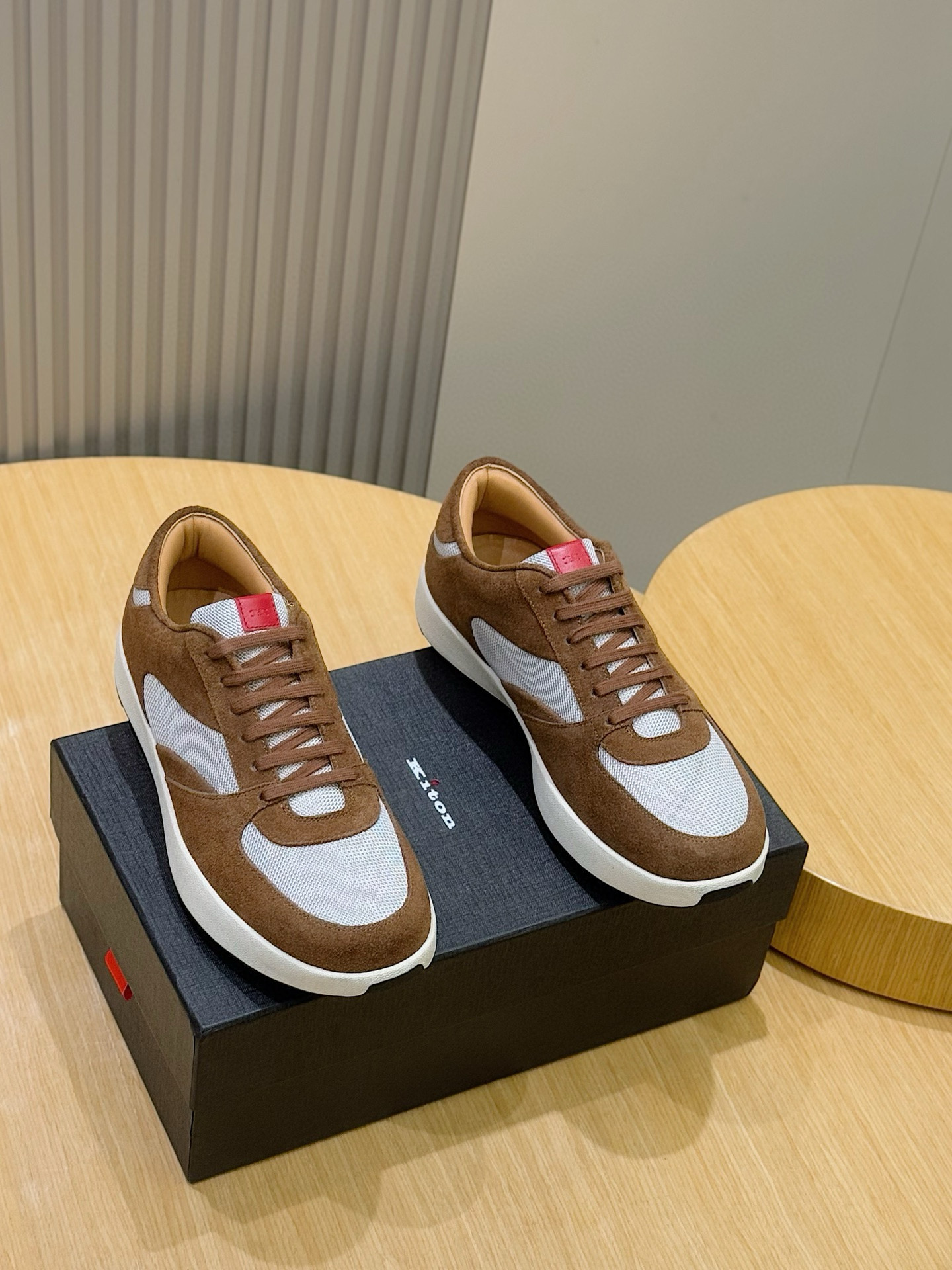 Male Sneakers Red Breathable S