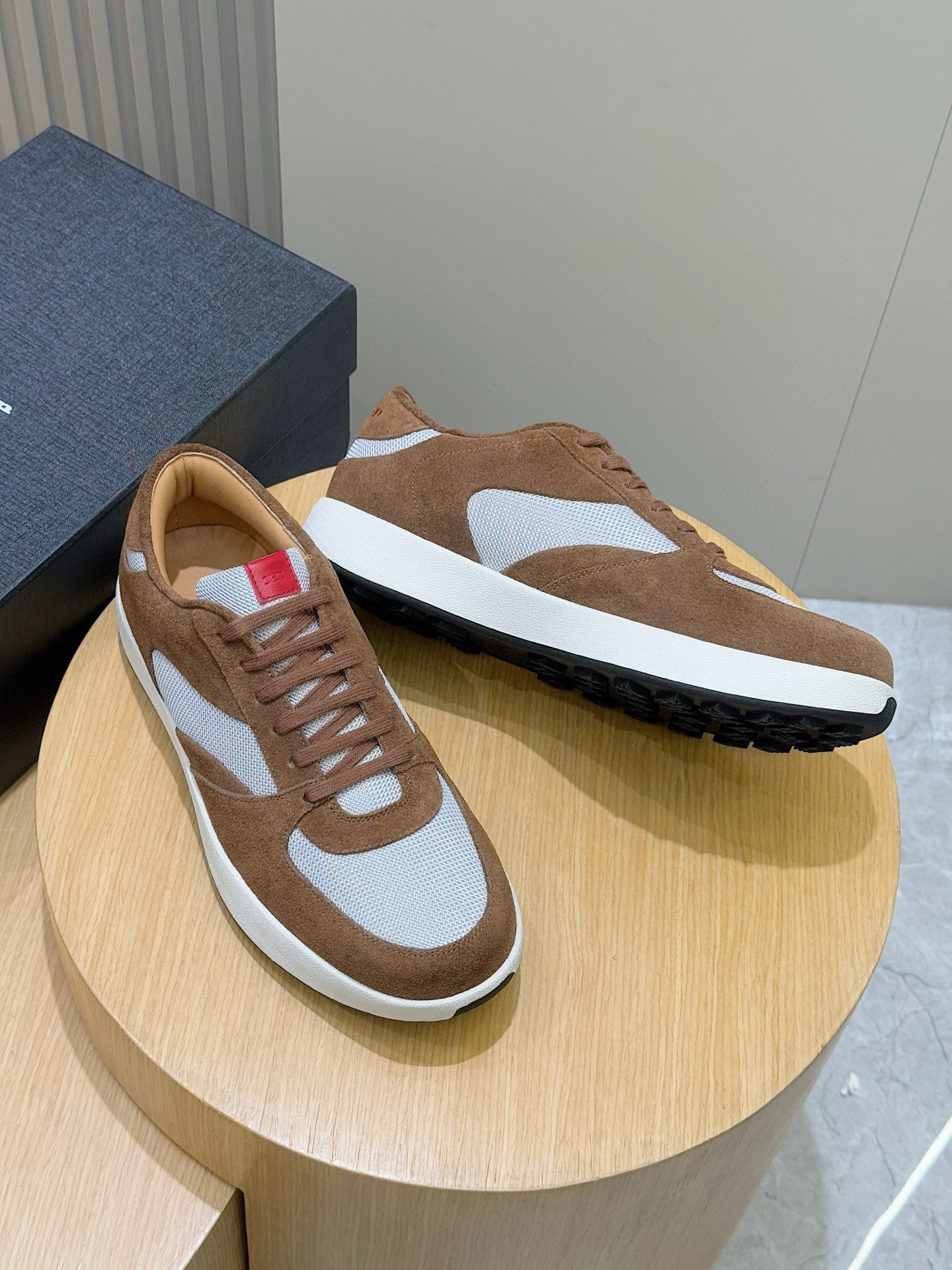 Male Sneakers Red Breathable S