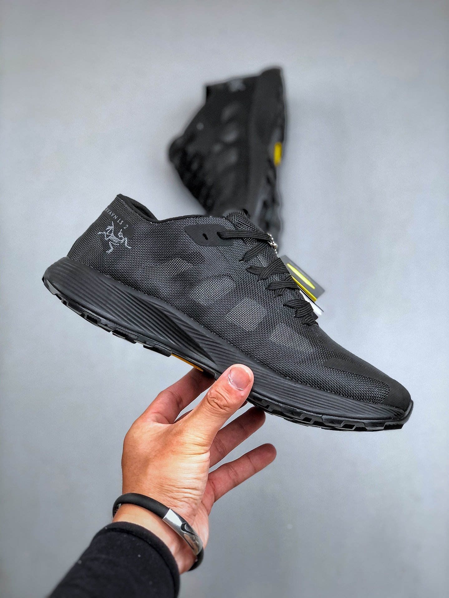 Basic Shoes Breathable L-s