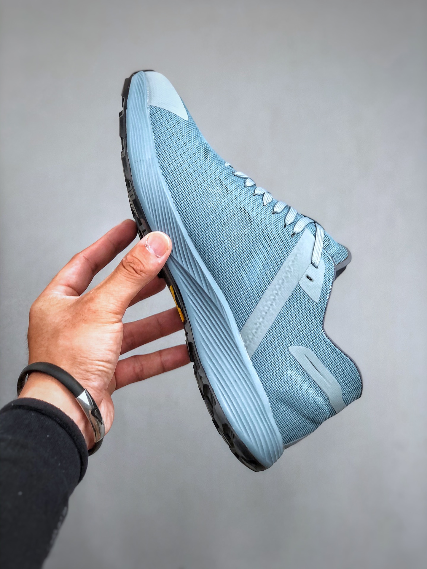 Basic Shoes Breathable L-s