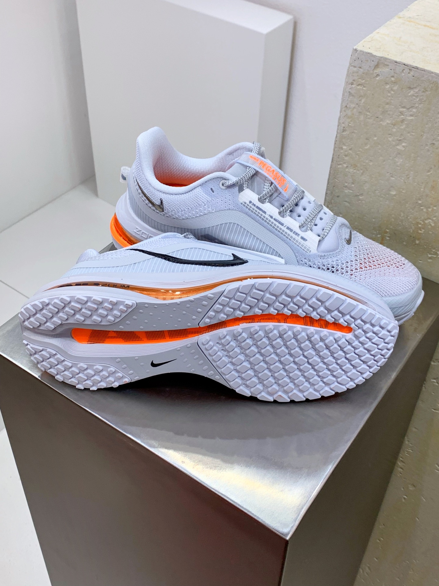 Nike Basic Shoes M-s