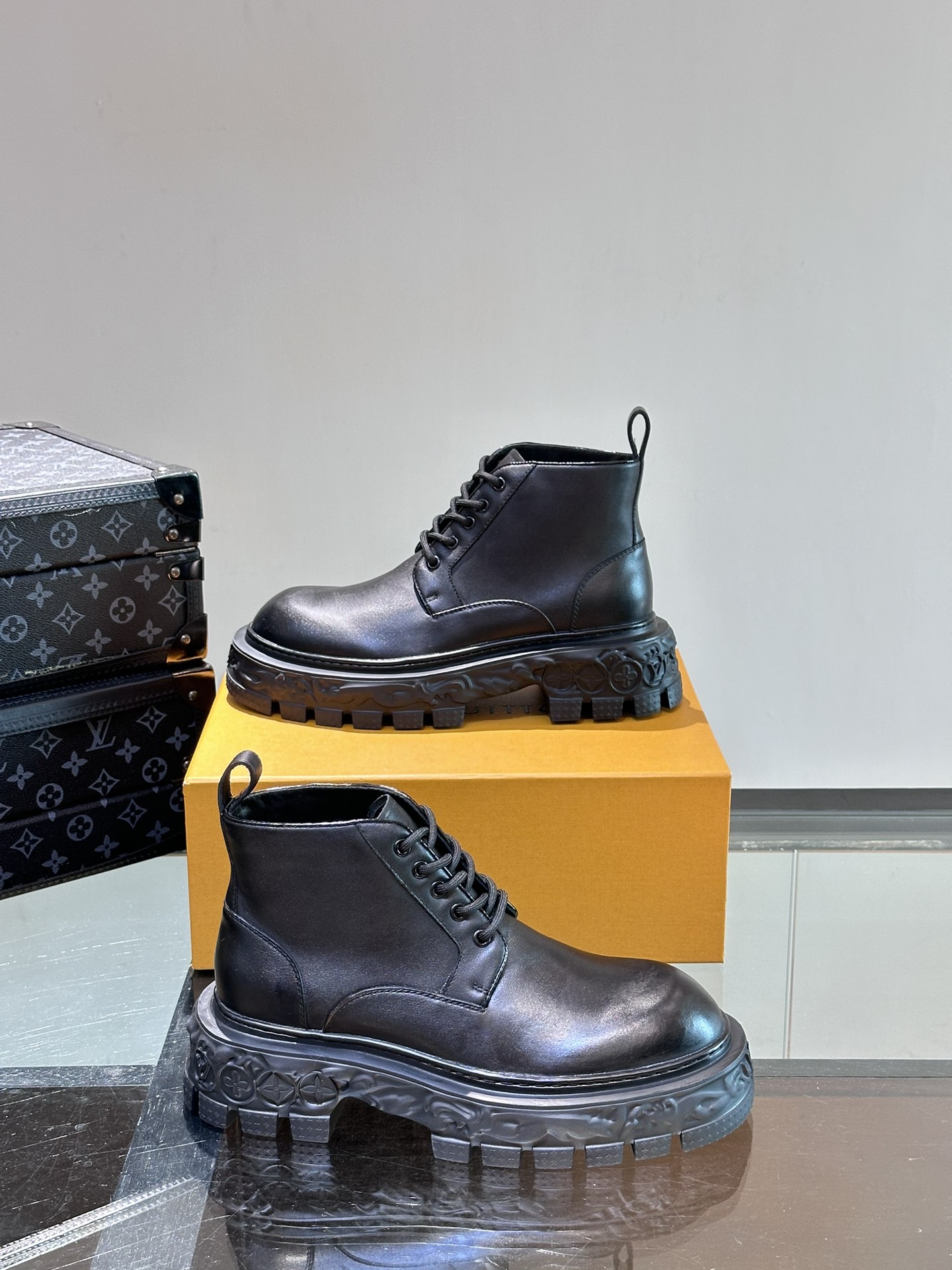 Male Basic Shoes L-s