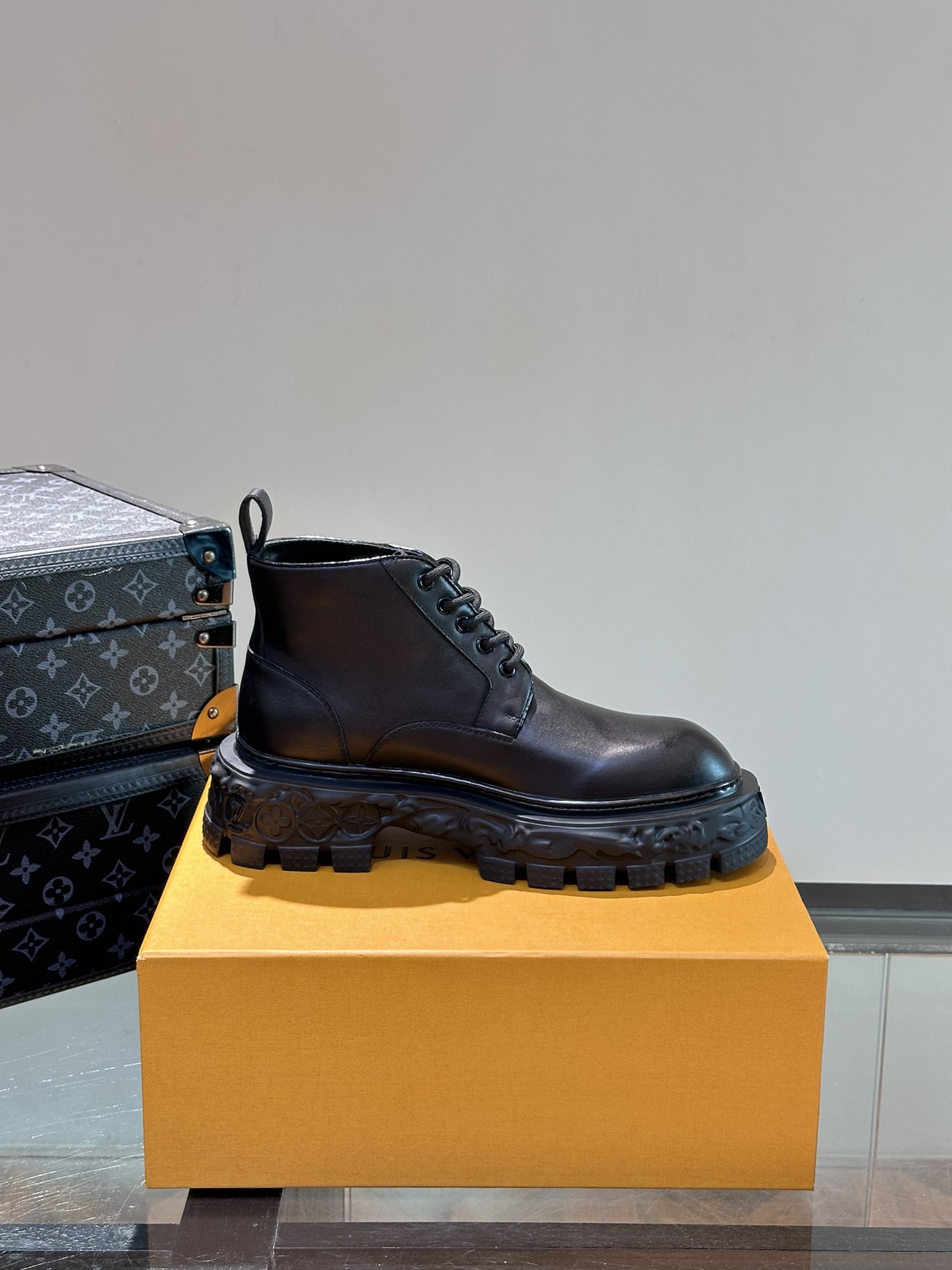 Male Basic Shoes L-s