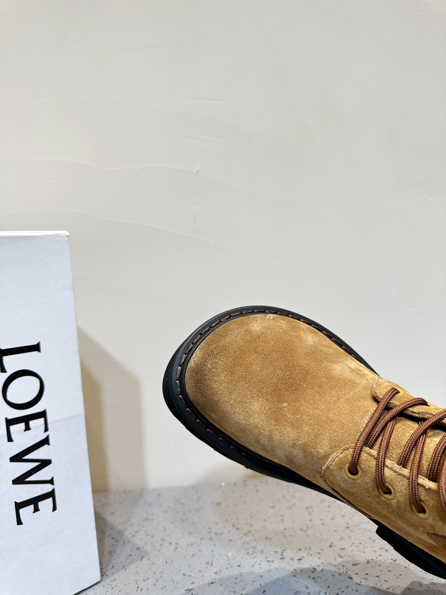 Dr. Martens Loewe Male Boots L-s