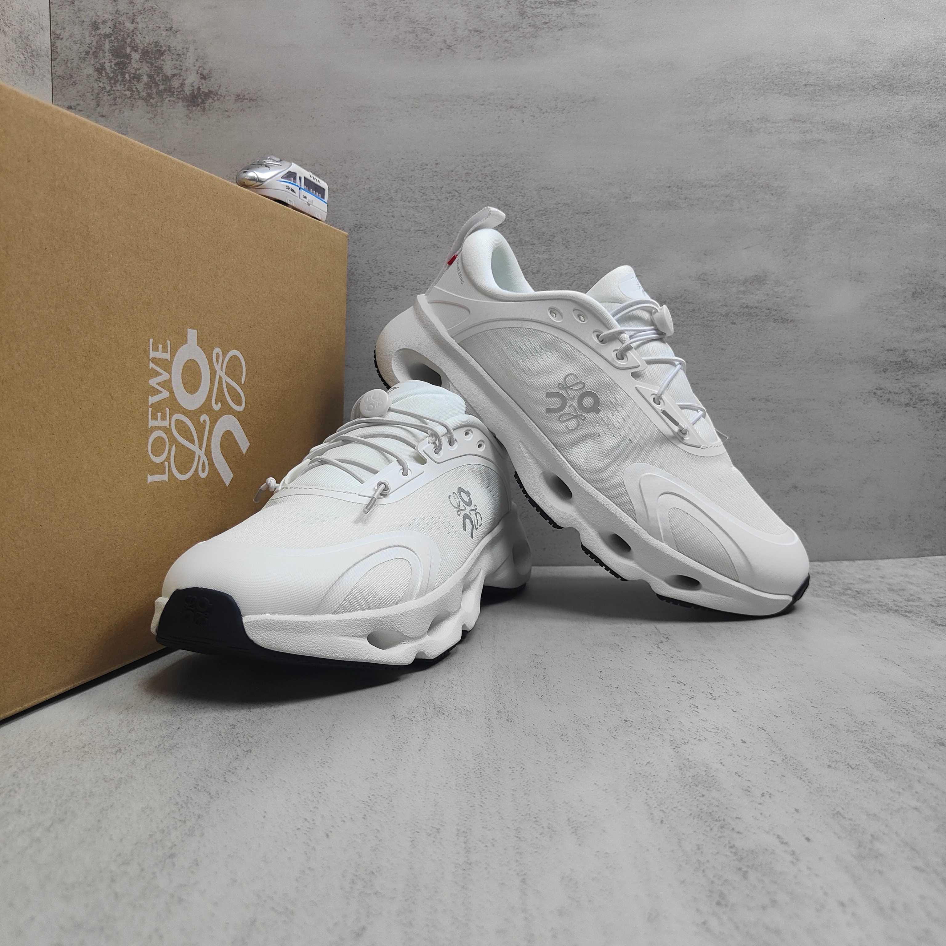 Loewe Male Basic Shoes L-s