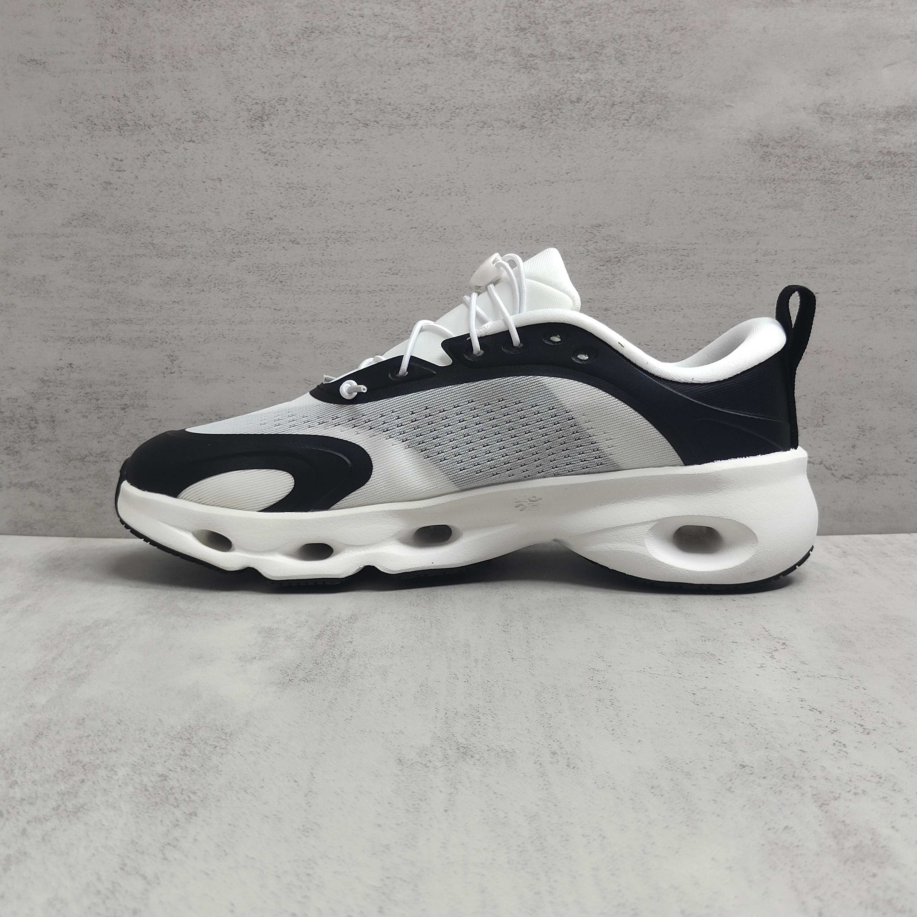 Loewe Male Basic Shoes L-s