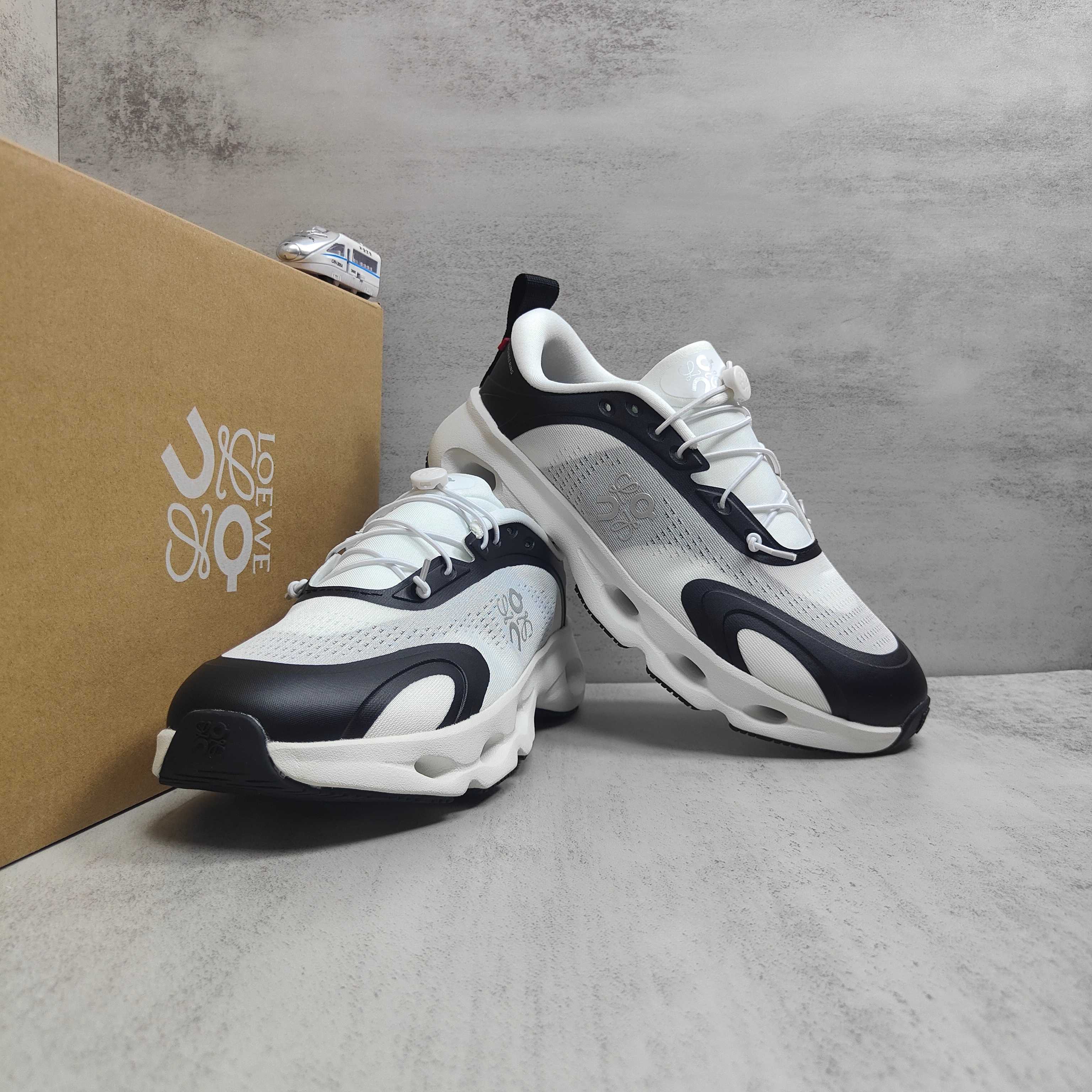 Loewe Male Basic Shoes L-s