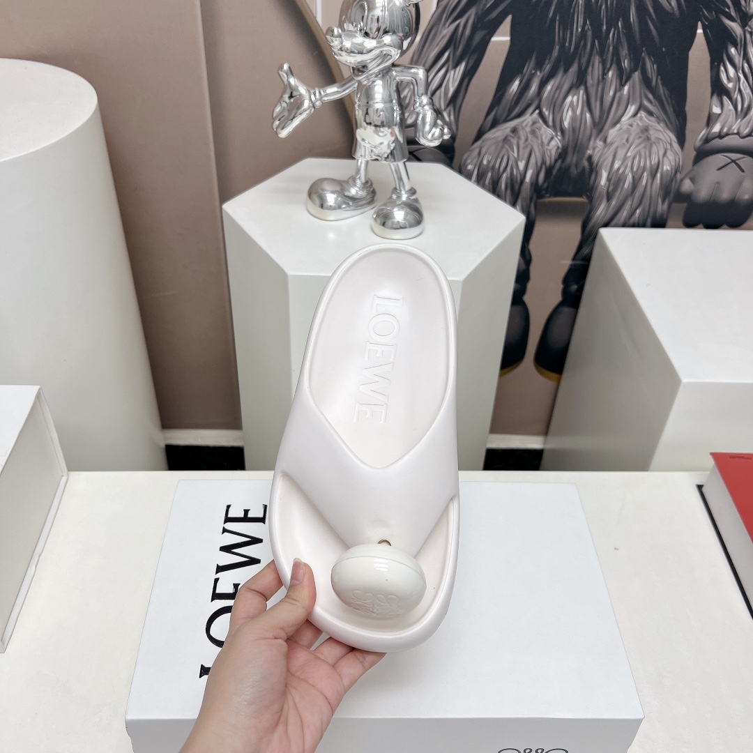 Loewe Female Sandals L-s