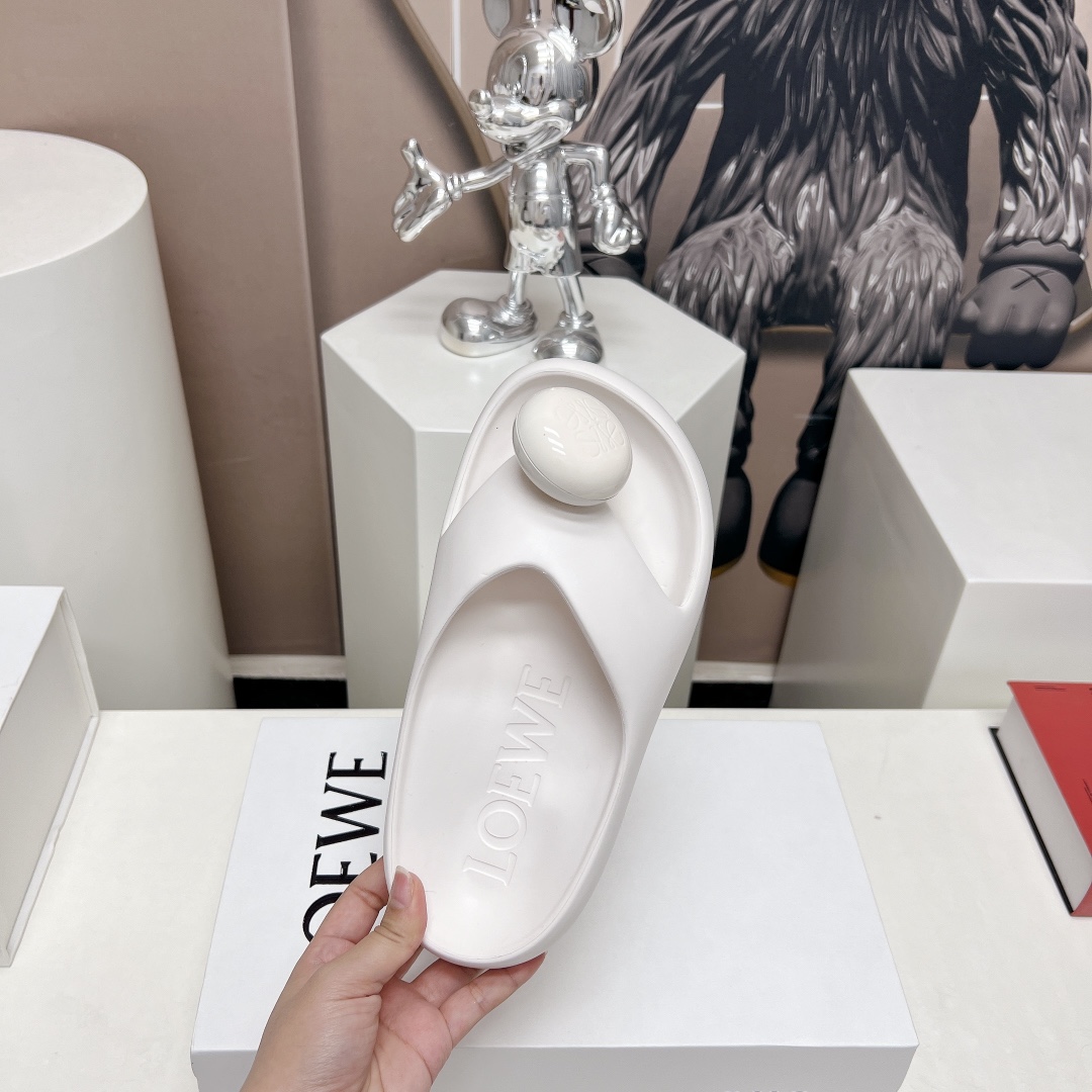 Loewe Female Sandals L-s