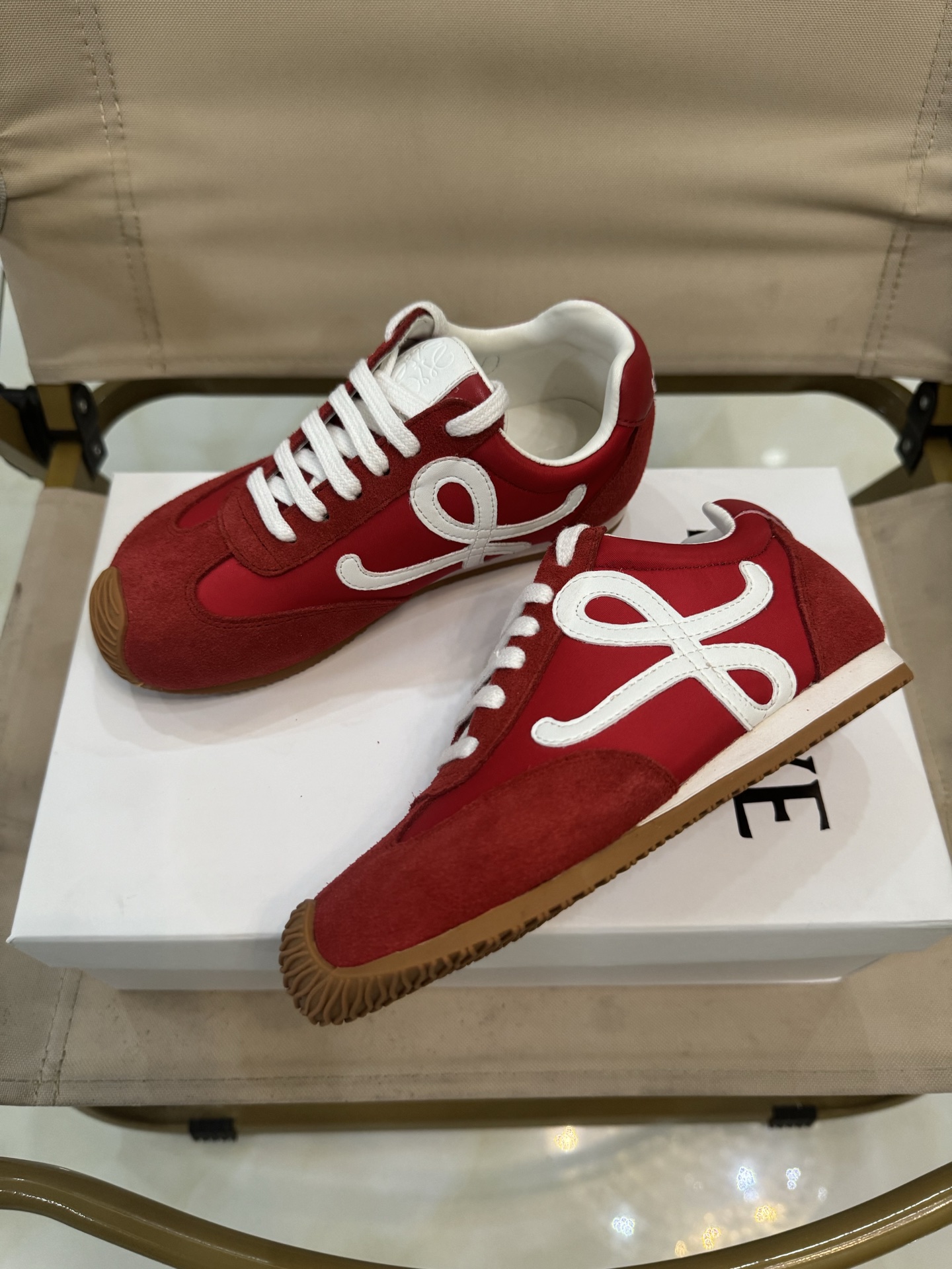 Loewe Male Sneakers 37-l