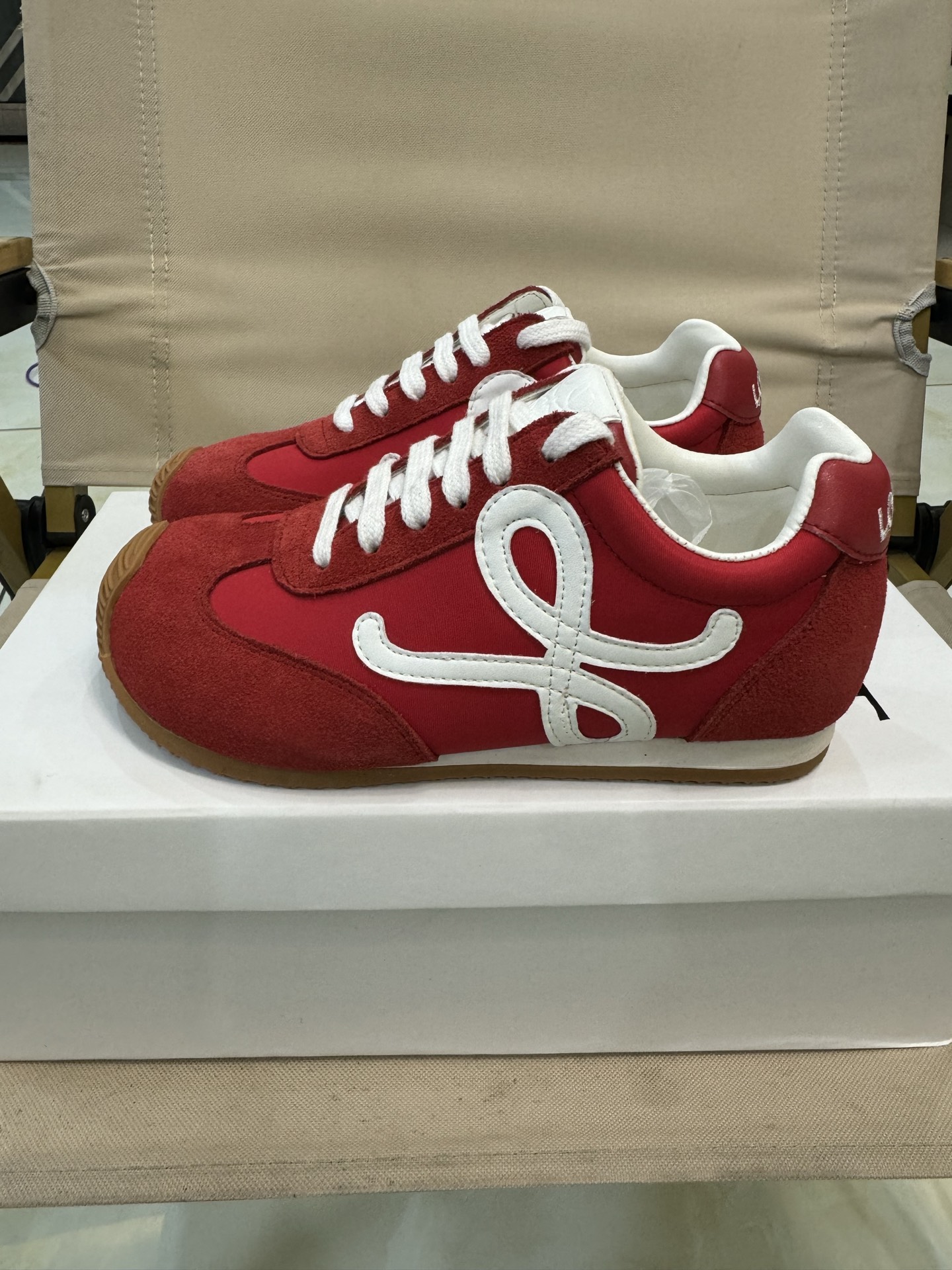 Loewe Male Sneakers 37-l