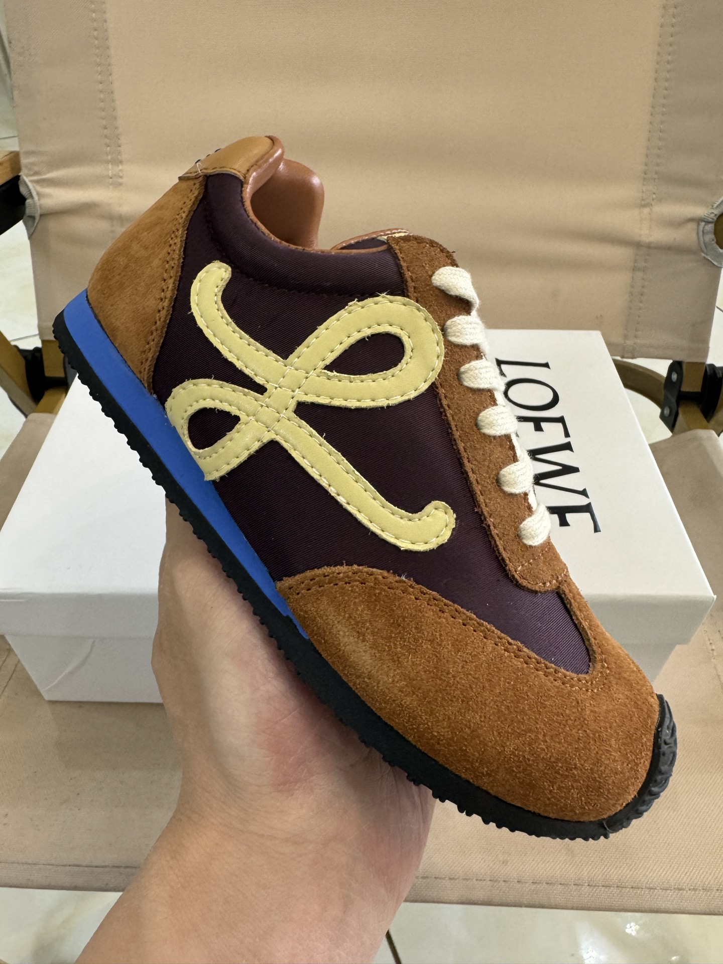 Loewe Male Sneakers 37-l