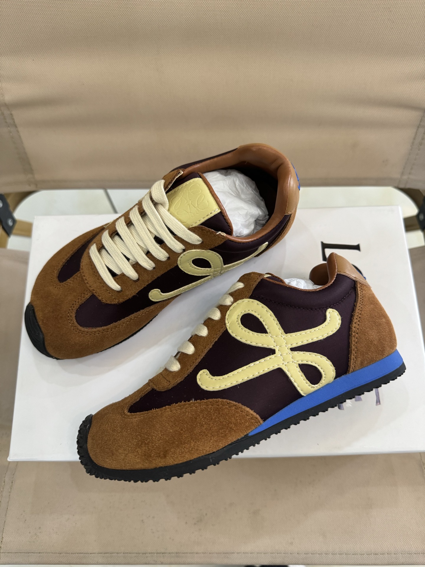 Loewe Male Sneakers 37-l