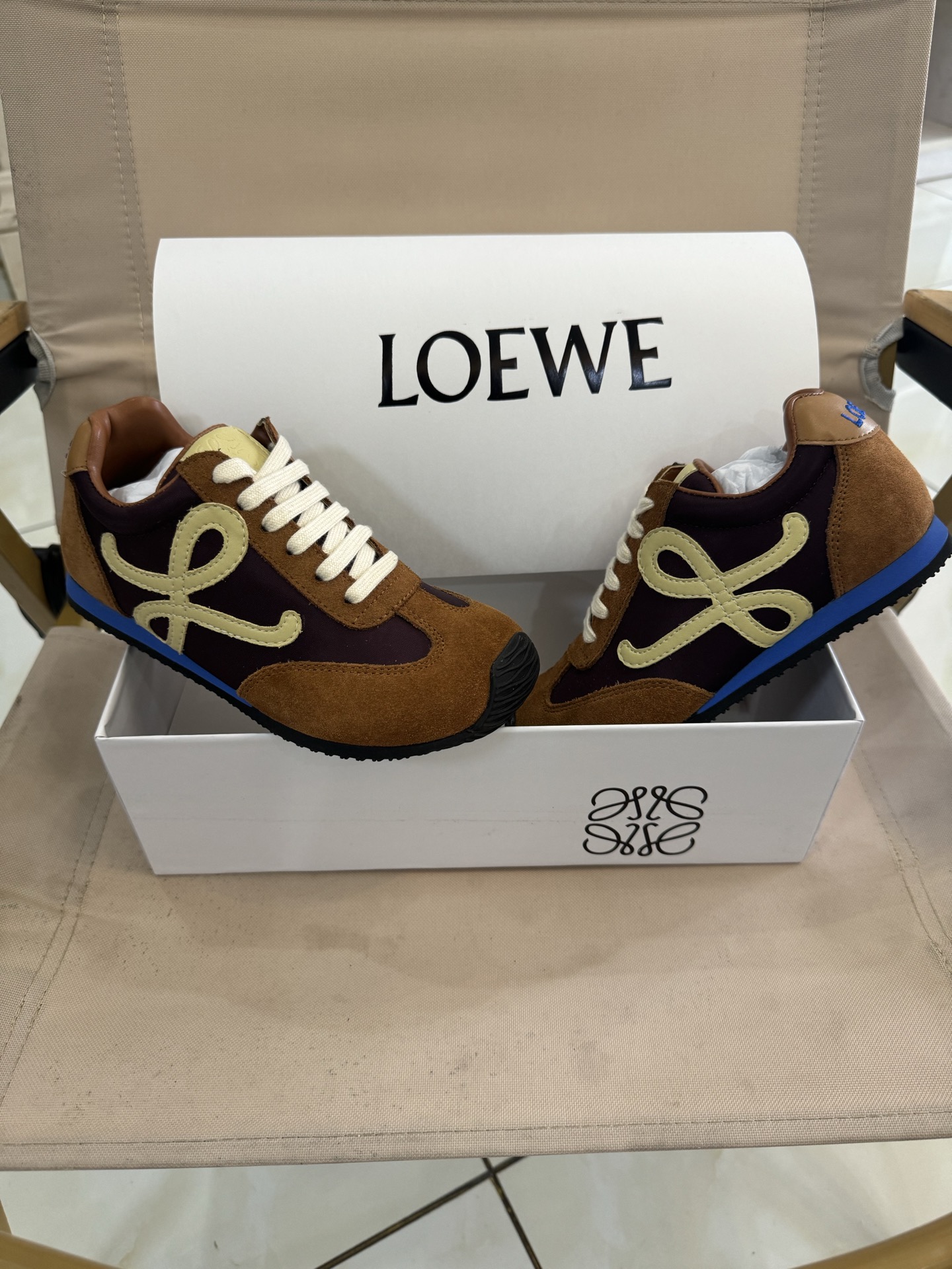 Loewe Male Sneakers 37-l