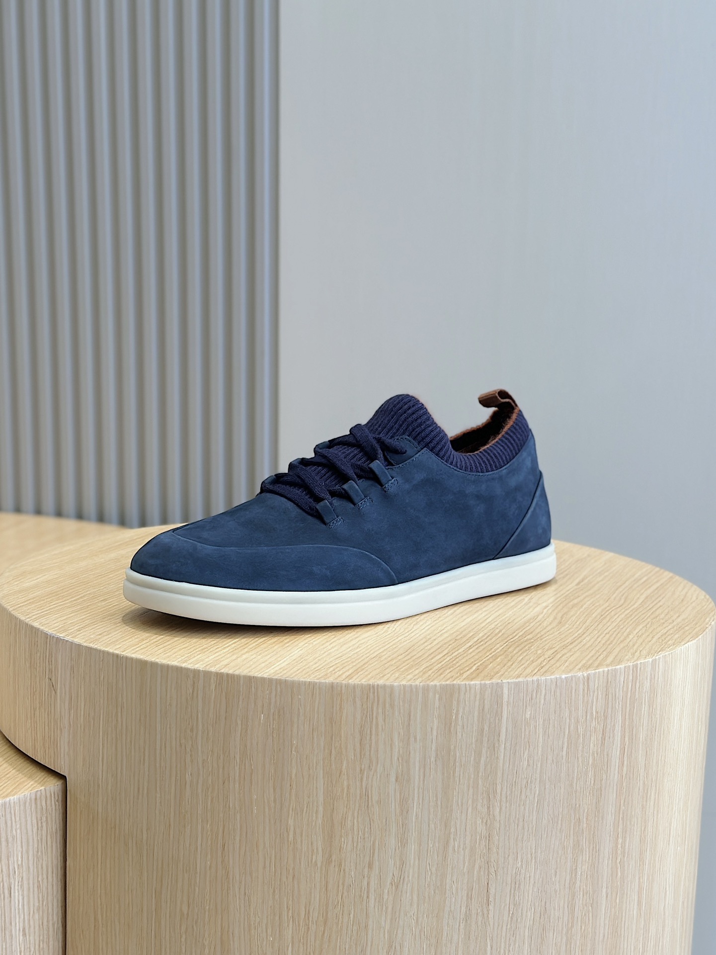 Loro Piana Male Sneakers L-s