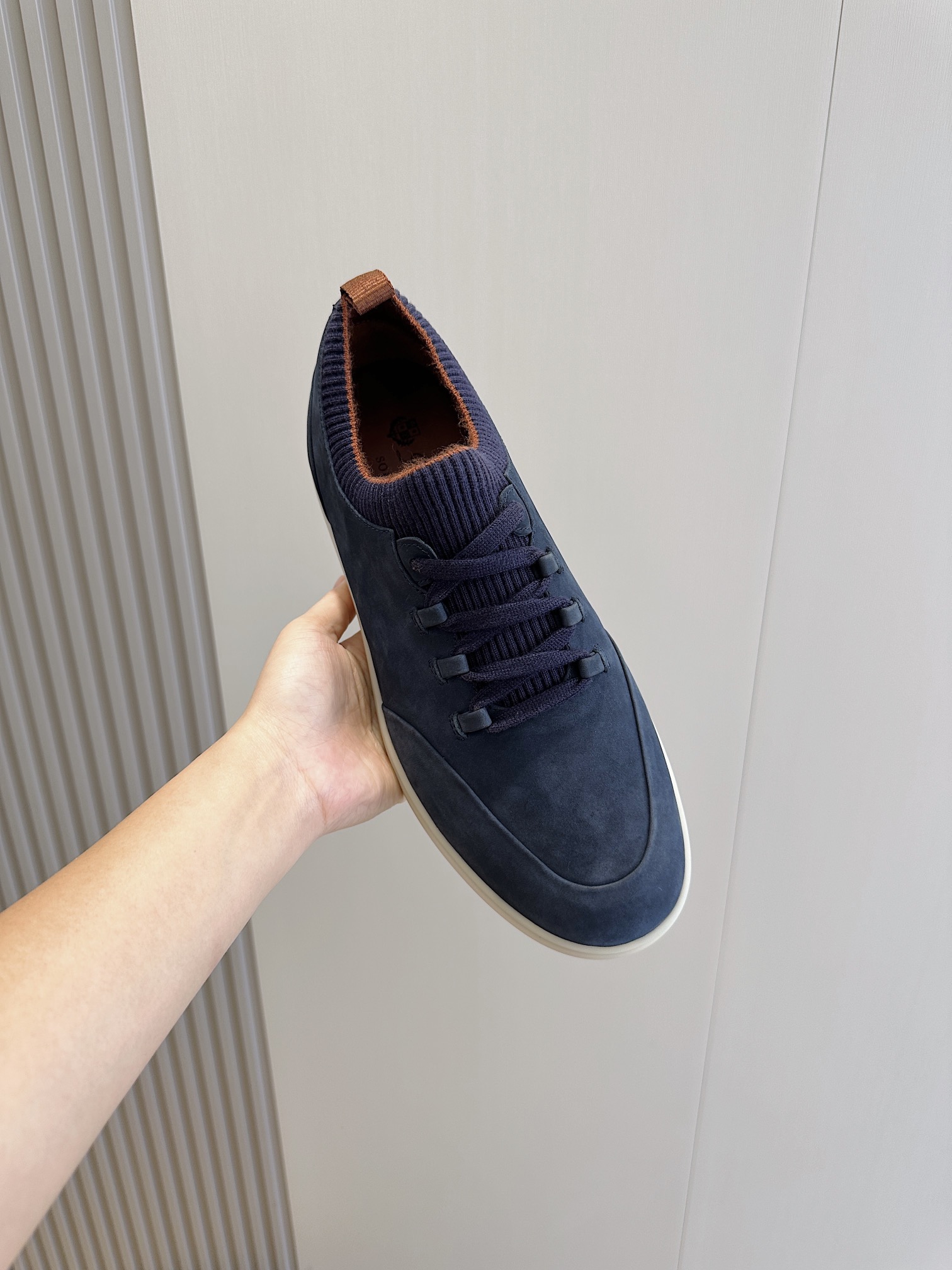 Loro Piana Male Sneakers L-s