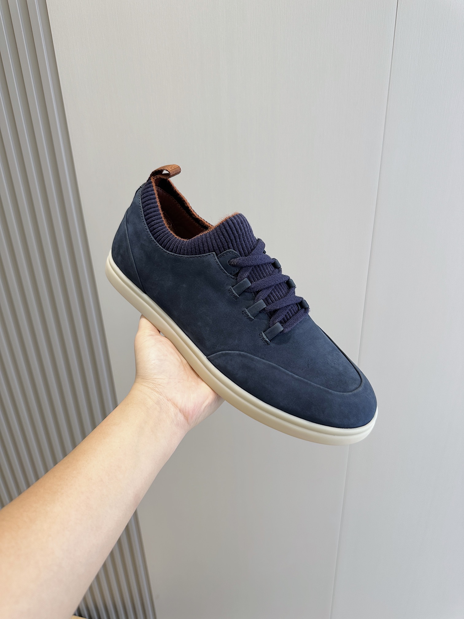 Loro Piana Male Sneakers L-s