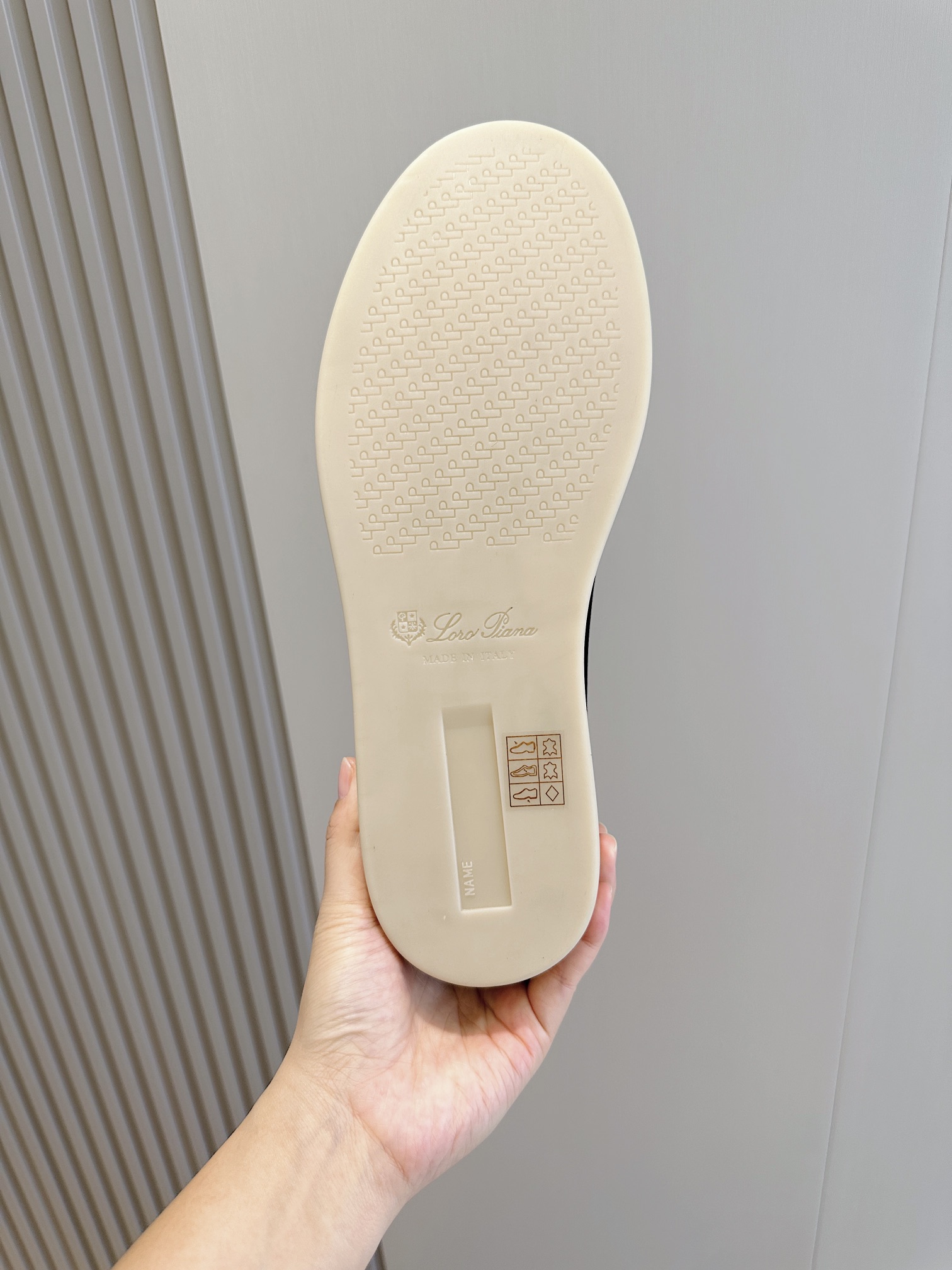 Loro Piana Male Sneakers L-s