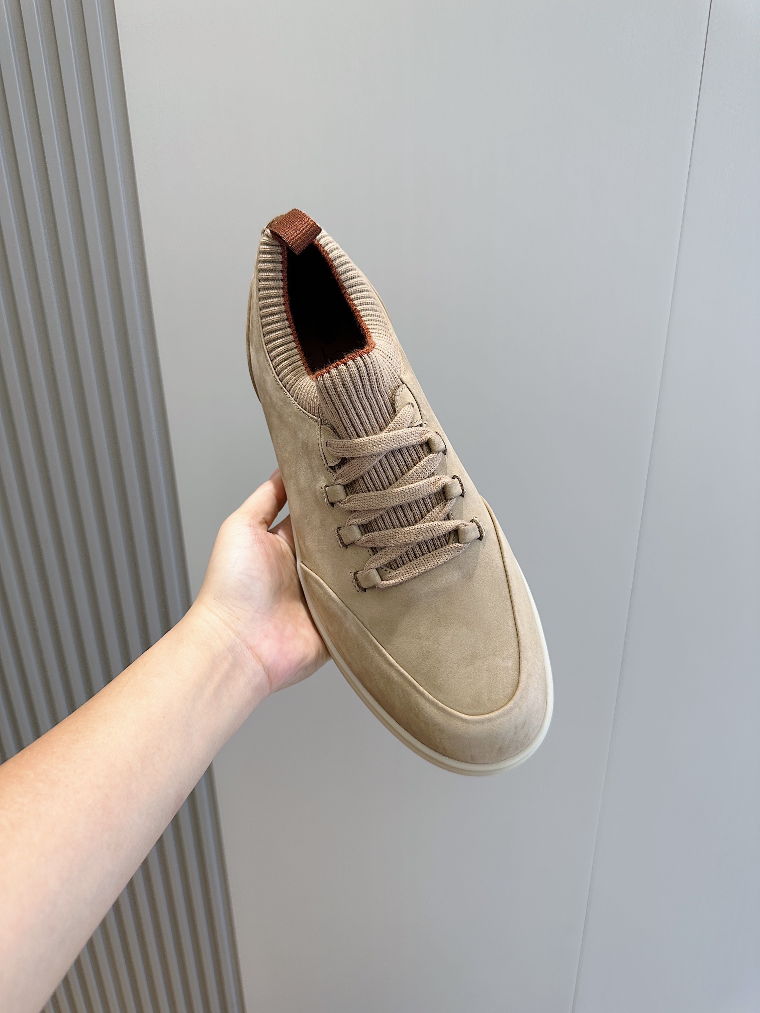 Loro Piana Male Sneakers L-s