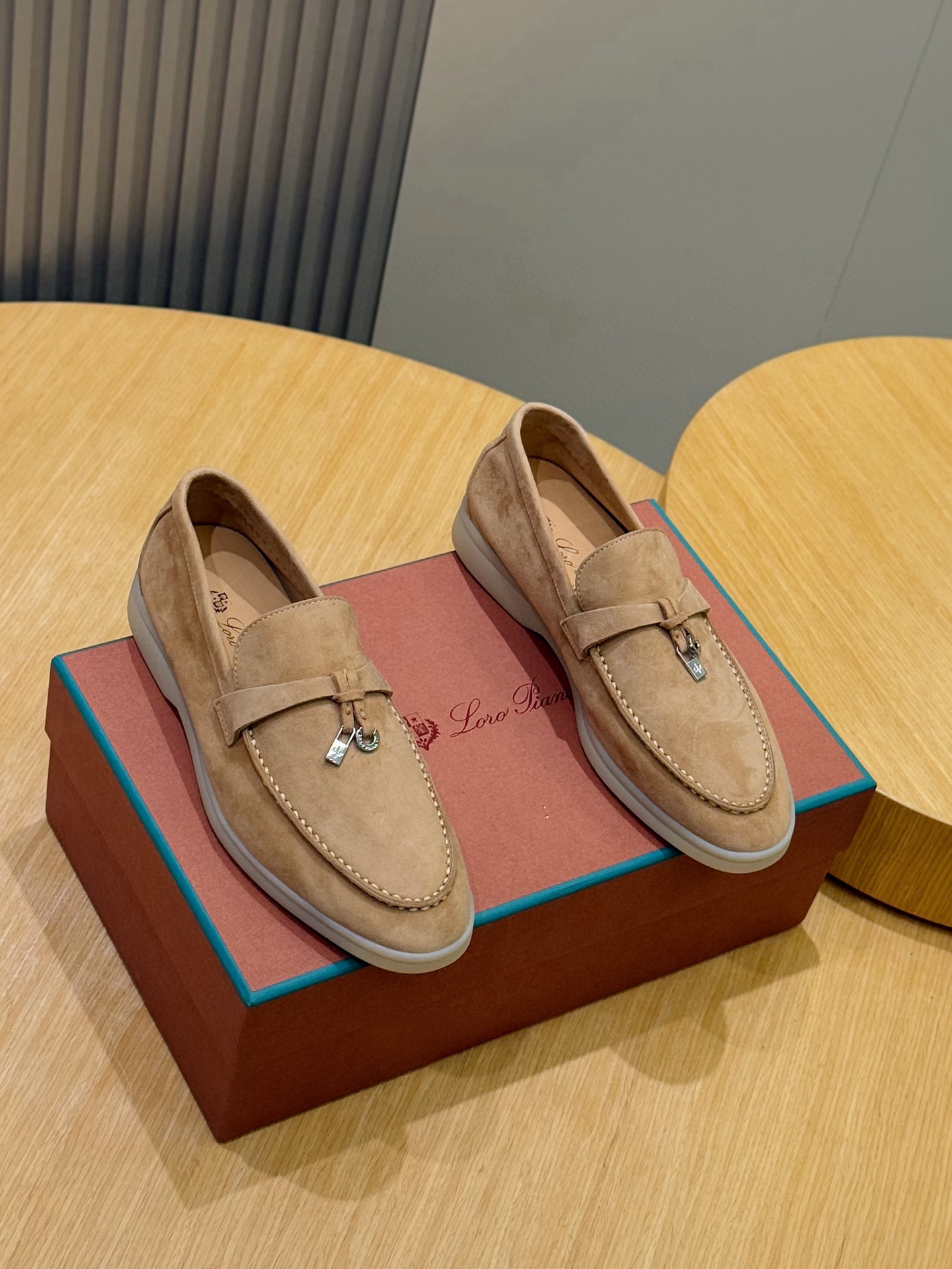 Loro Piana Male Basic Shoes L-s