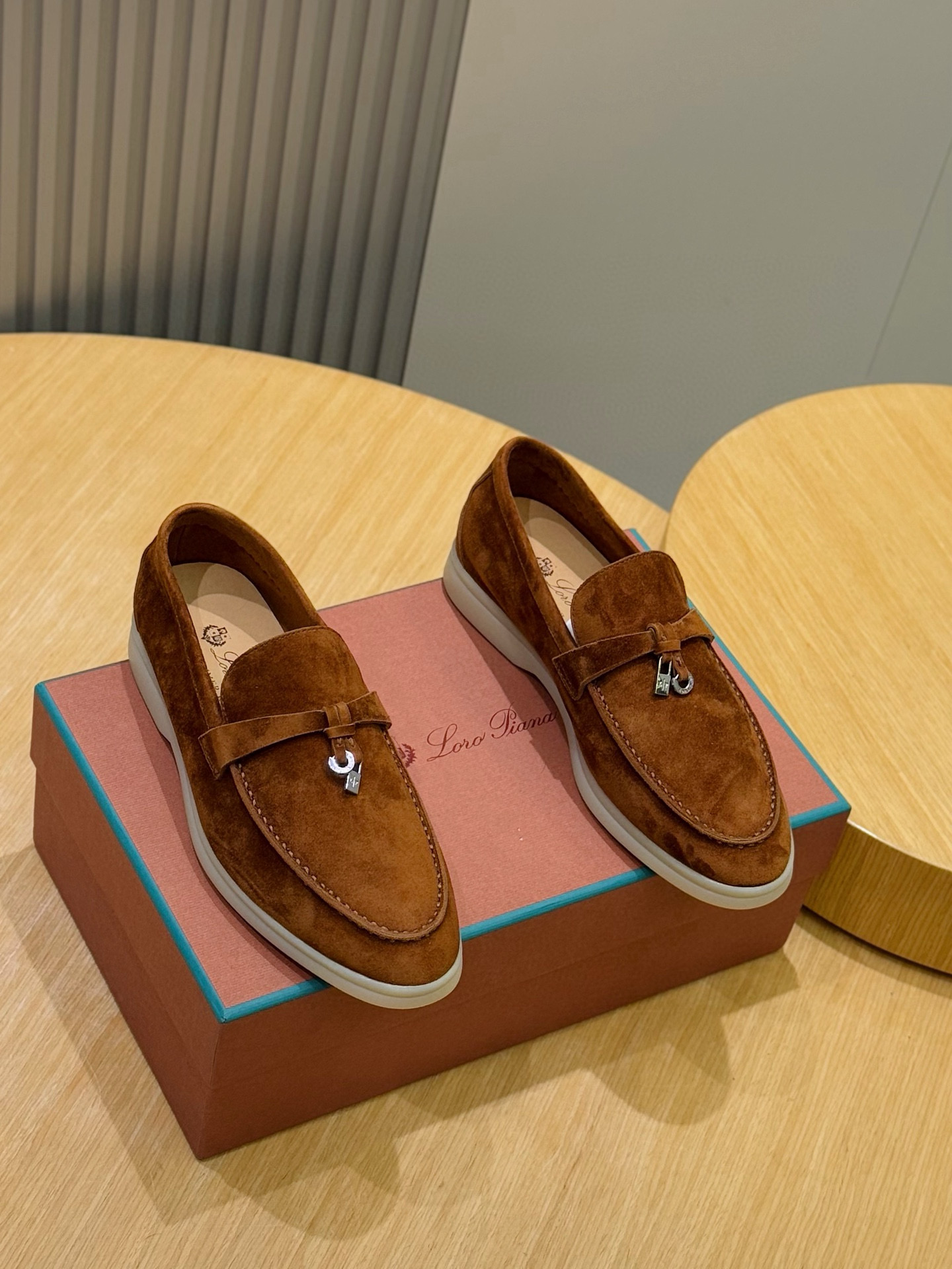 Loro Piana Male Basic Shoes L-s