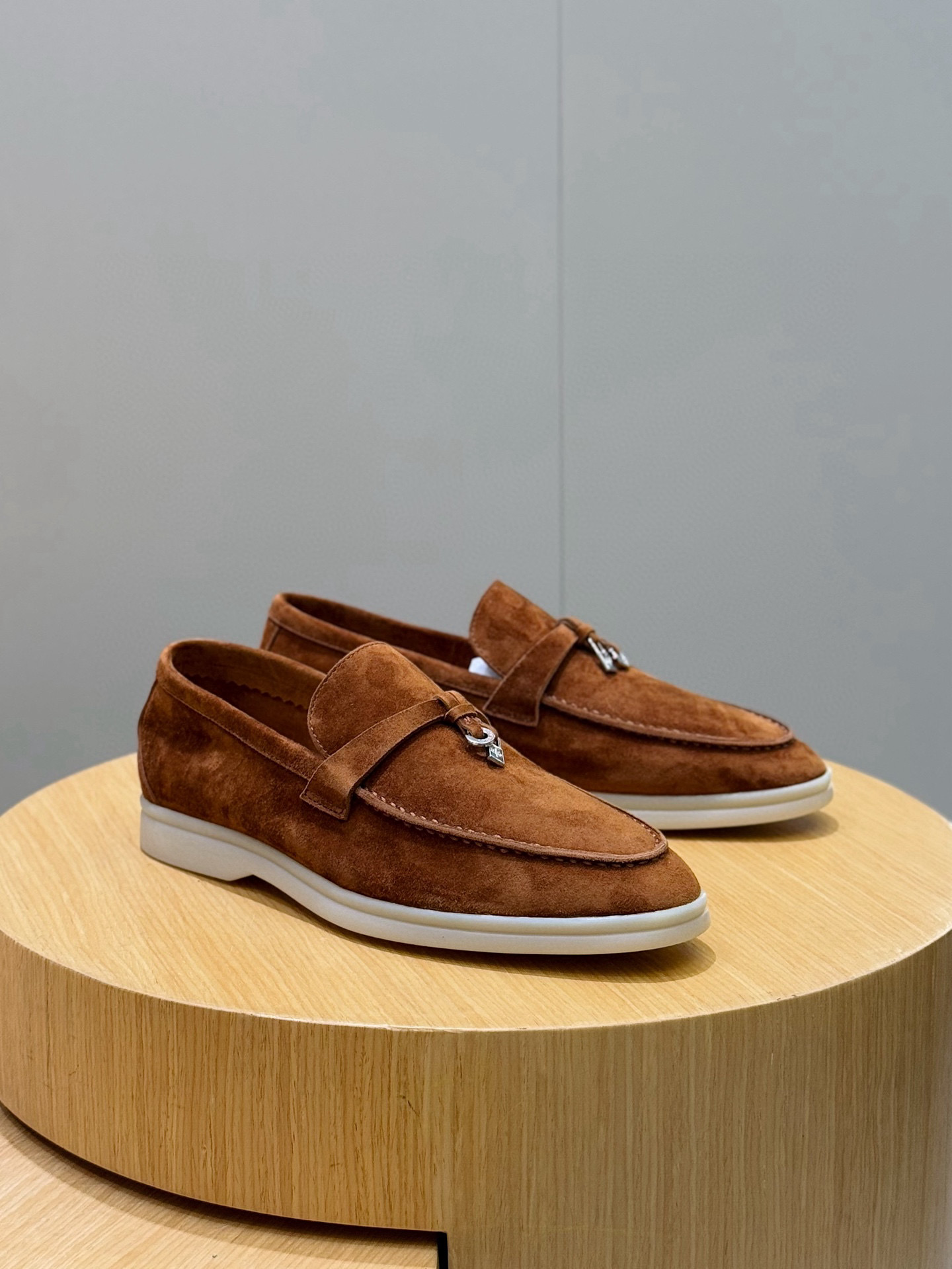 Loro Piana Male Basic Shoes L-s