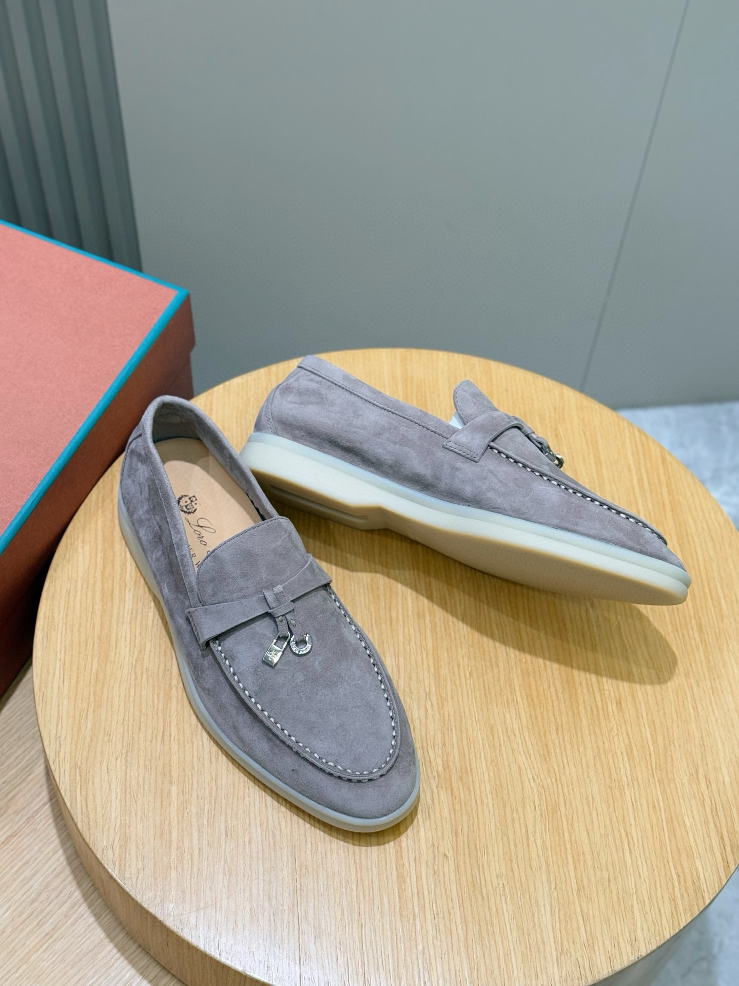 Loro Piana Male Basic Shoes L-s