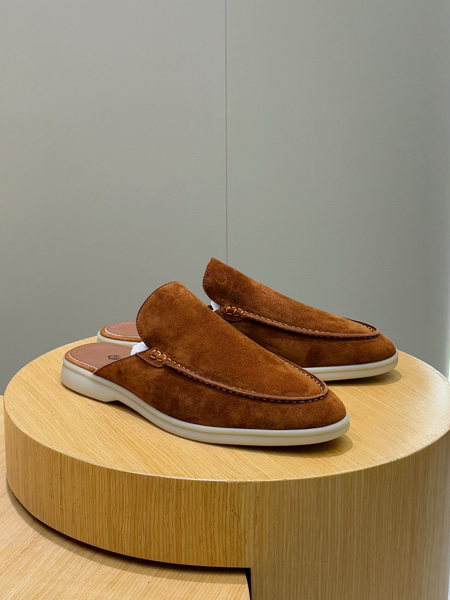 Loro Piana Male Basic Shoes L-s