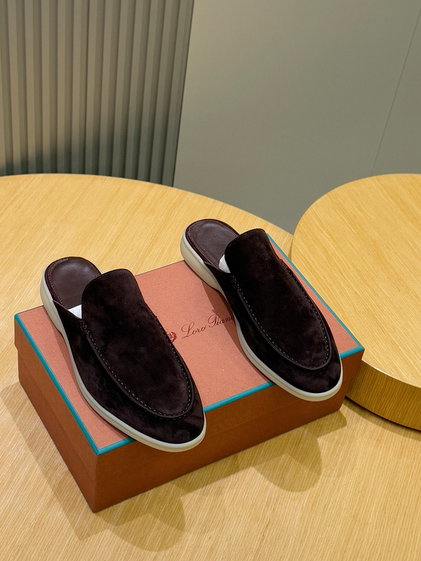 Loro Piana Male Basic Shoes L-s